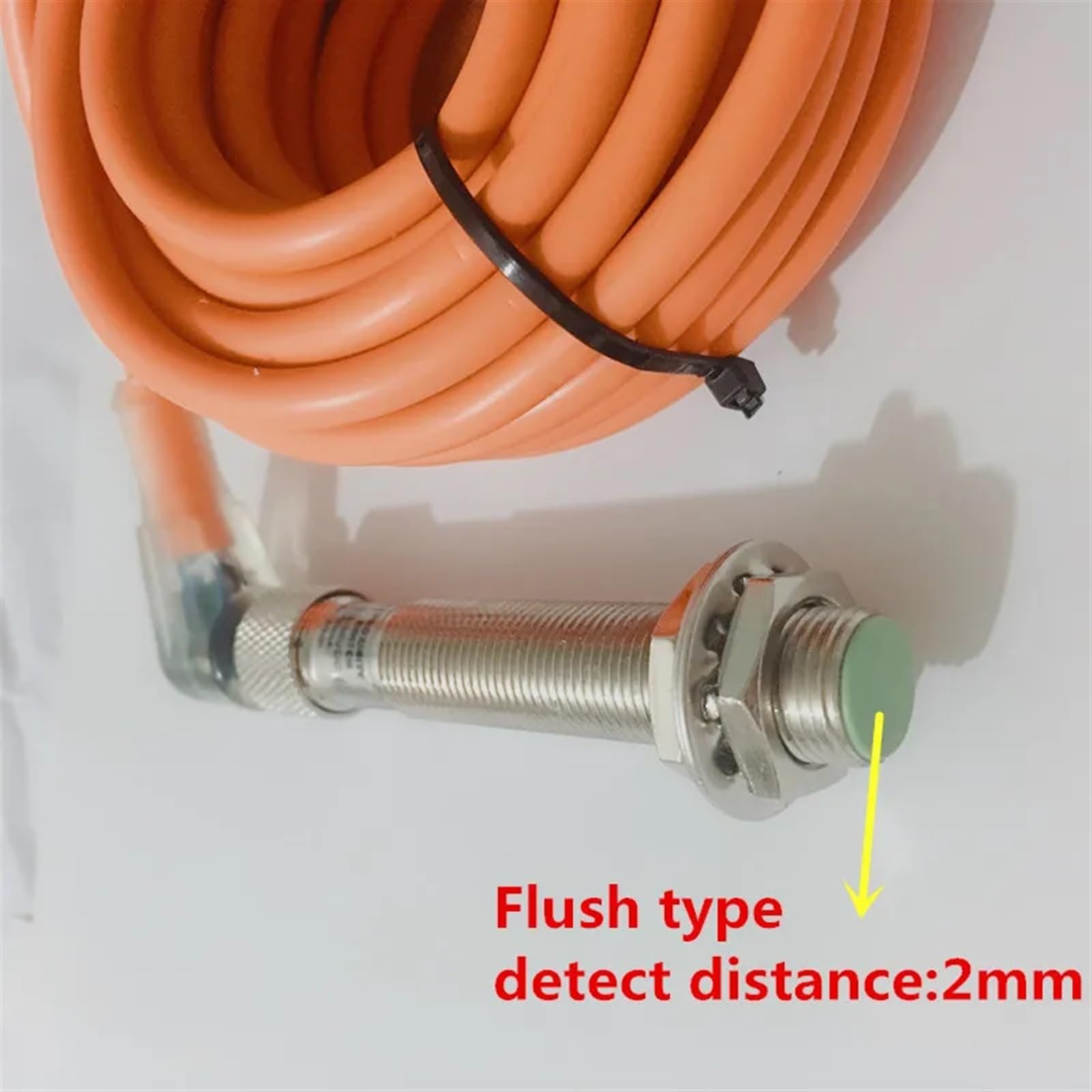 Czujnik zbliżeniowy NPN NO+NC M12, przełącznik zbliżeniowy DC, 4-żyłowy kabel 5 m, wtyczka kątowa z wyświetlaczem LED (typ spłukiwania 2 mm, NPN NO)