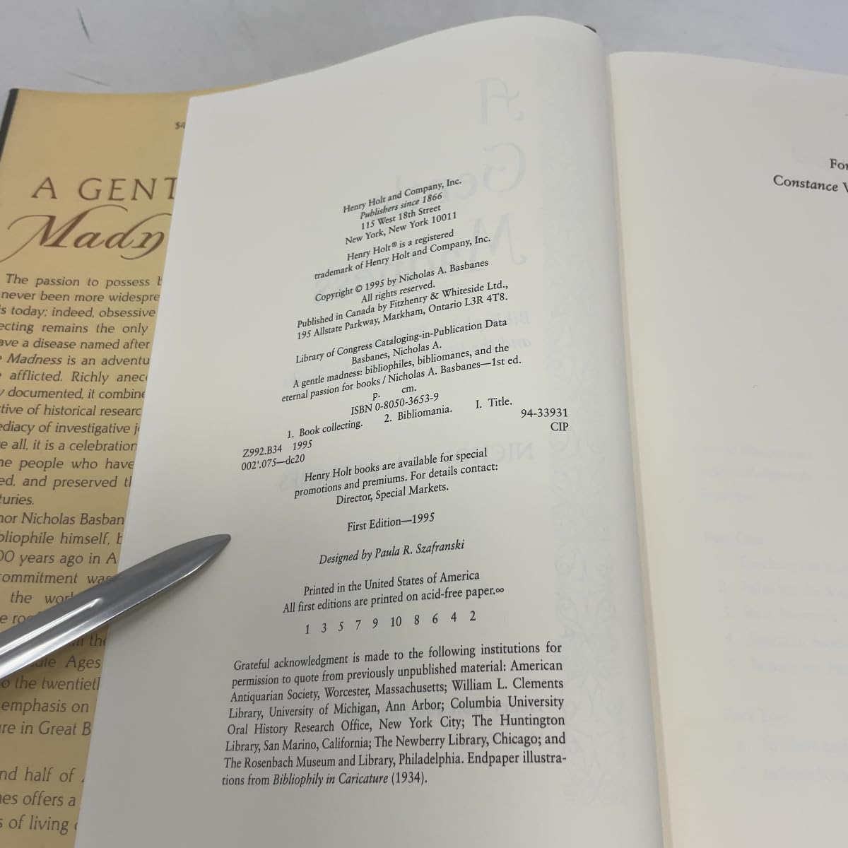 A Gentle Madness: Bibliophiles, Bibliomanes, and the Eternal Passion for Books