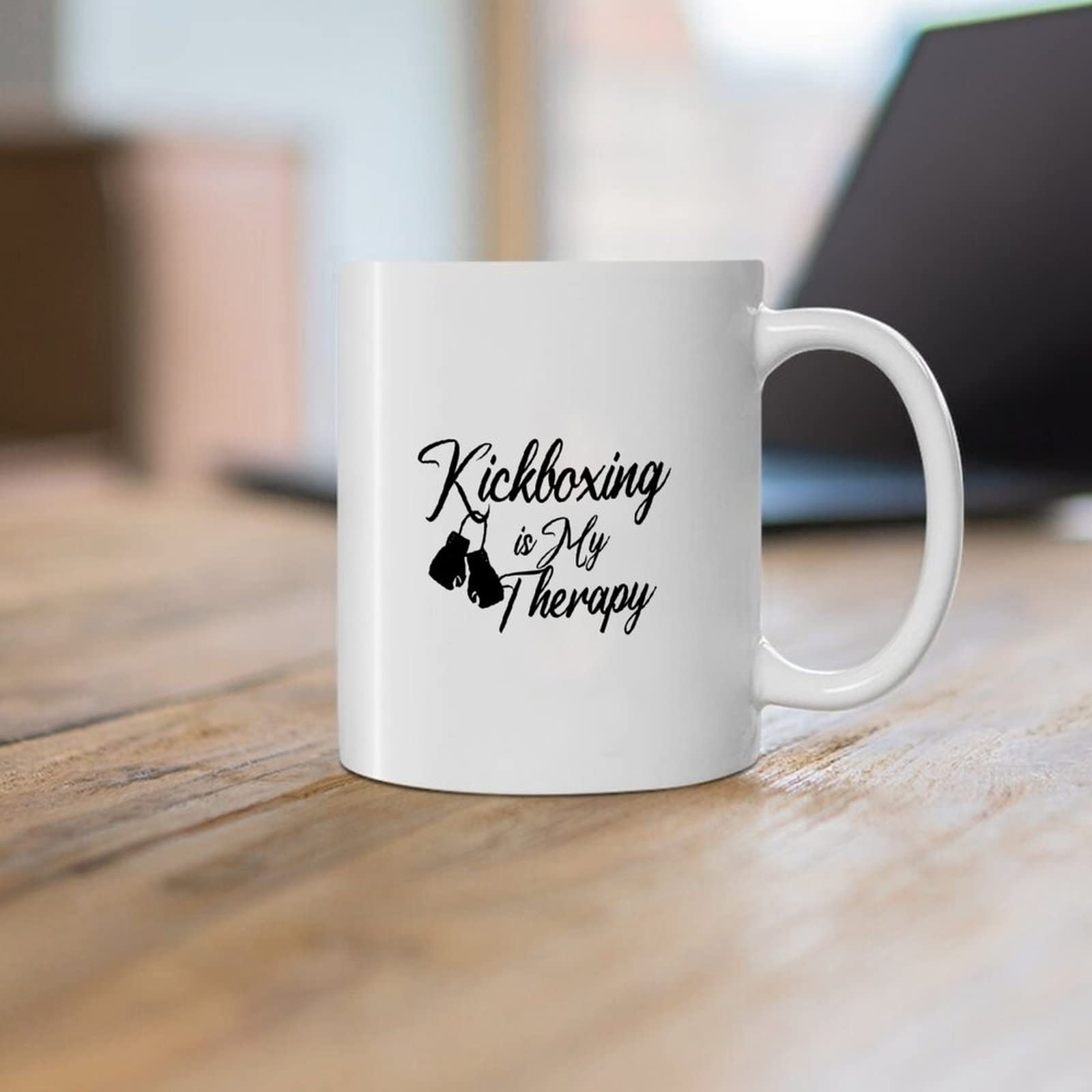 Divertente tazza da caffè Kickboxing is My Therapist, tazza da caffè in ceramica da 425 ml, tazza da tè bianca, regalo per donne e uomini