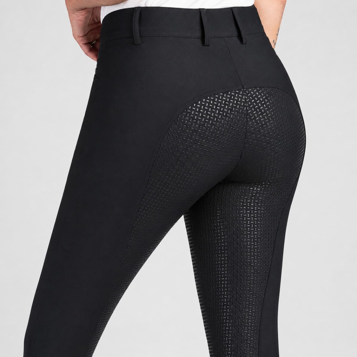 SUEDWIND FOOTWEAR Damen Reithose DryRide Jodhpur – schwarz – Gr. 34-46 | Reiterhose mit Silikon-Vollbesatz – atmungsaktiv, wasser- & winddicht – weiches Innenfutter, Gürtelschlaufe & 3 Taschen