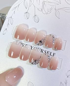 Amazon | 2023 ネイルチップ 短め 24枚入 つけ爪 小さく短め