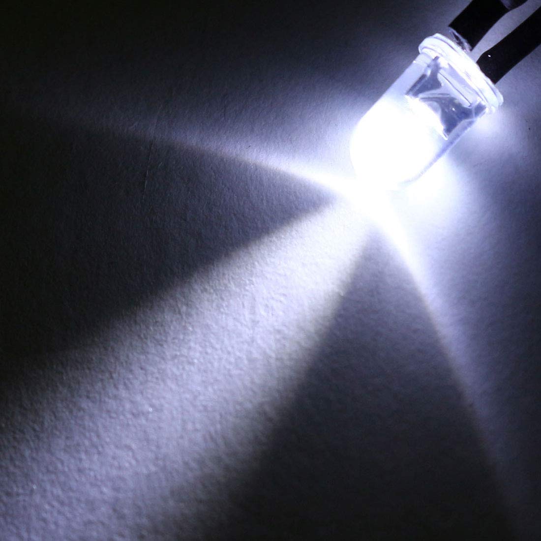 LED 3 mm BIANCO 12v 2 Pezzi cablati con resistenza