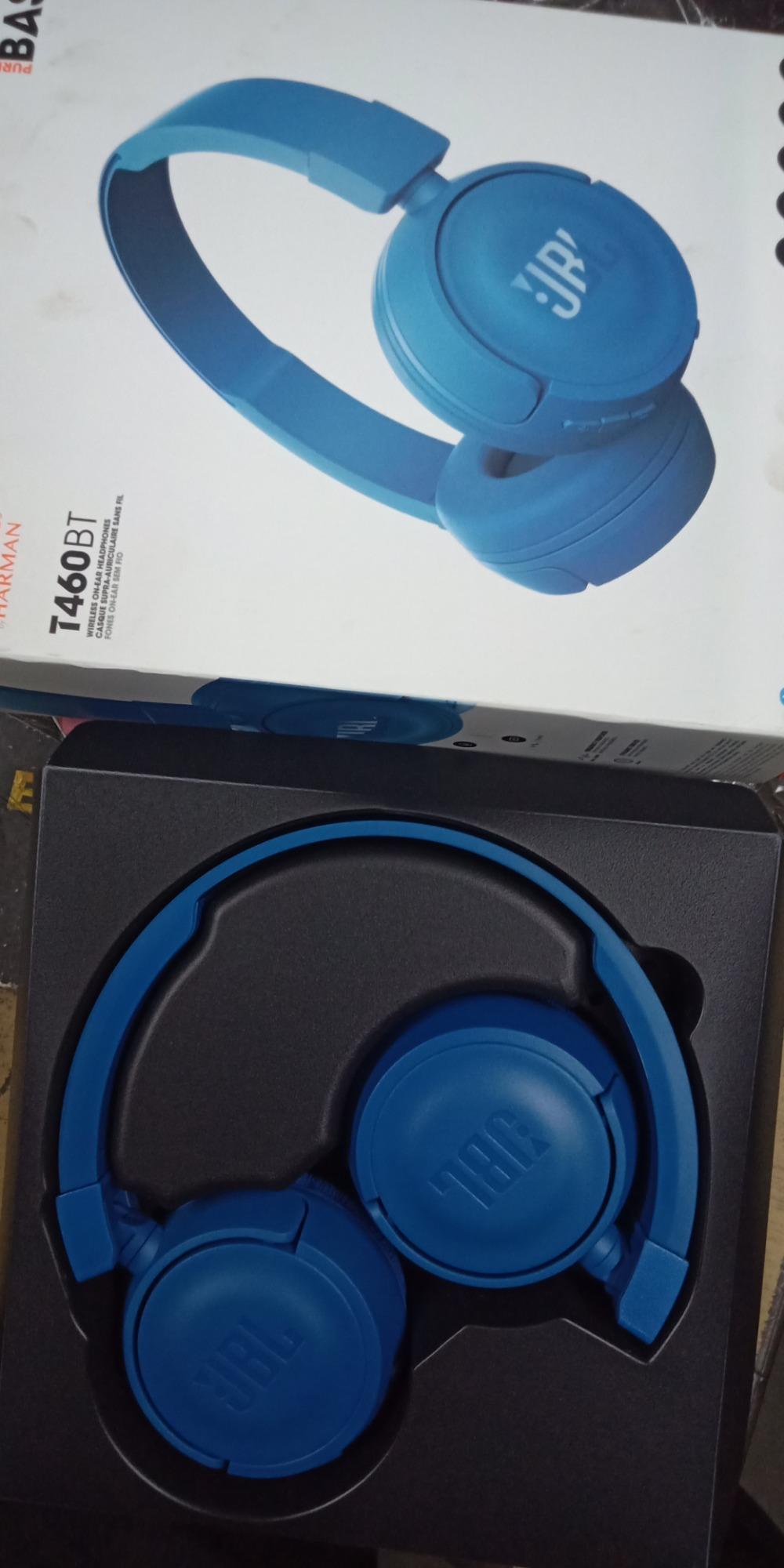 JBL T460BT by Harman, Wireless On Ear Headphones with Mic, Pure Bass