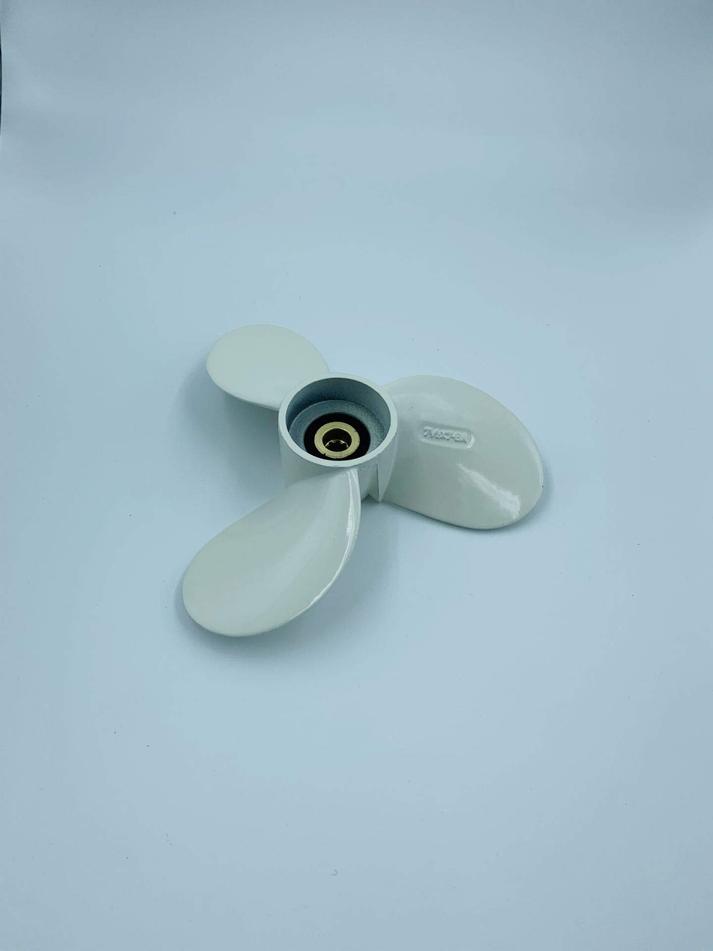 NC Boots-Propeller aus Aluminiumlegierung, 7 1/2 x 8-BA für Yamaha 4hp 5hp 6hp 4A 4M 5M 5C F4 F6L F6S F5A F6C Außenbordmotoren 6E0-45941-01-00 7.5x8