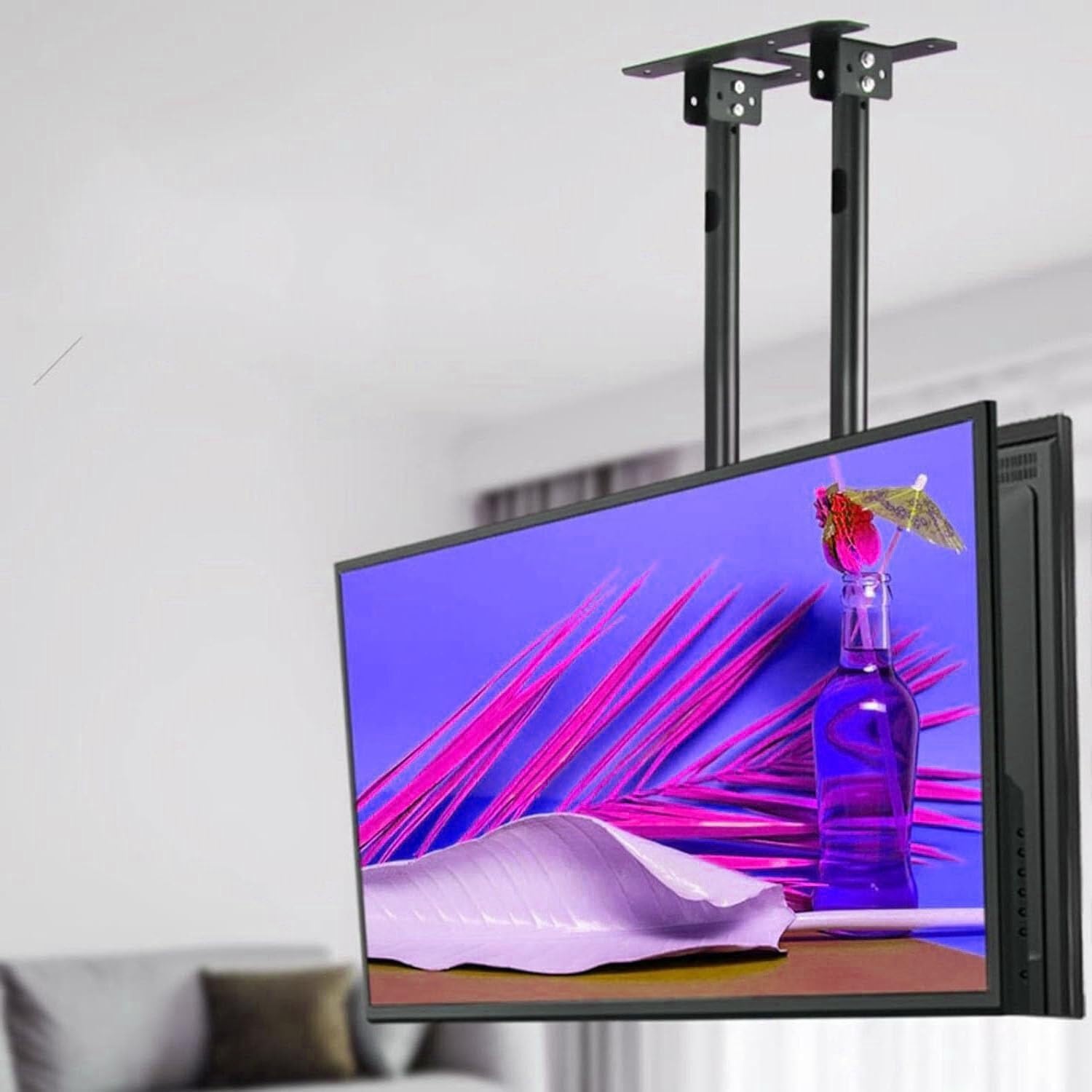 Support de plafond pour téléviseur double face pour optimiser l'espace du grand salon