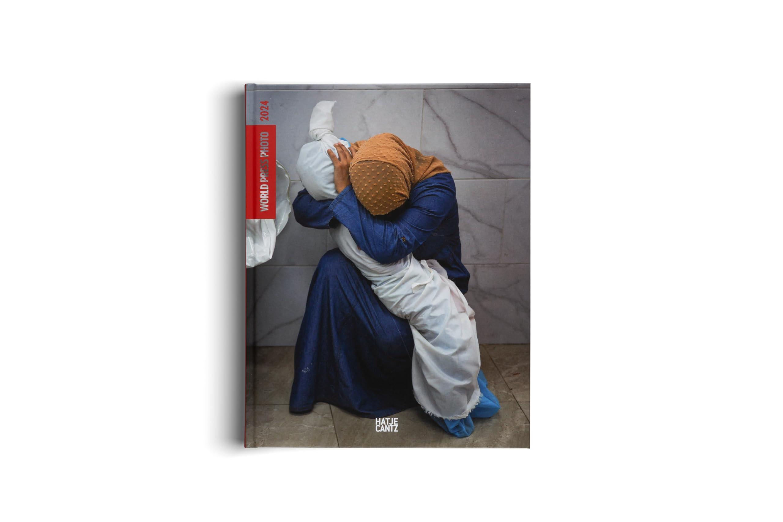 World Press Photo Yearbook 2024 | English Edition