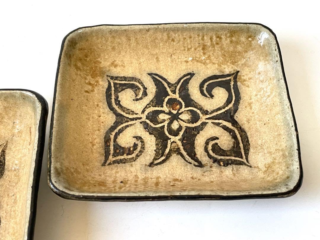 Amazon | 陶芸家 作家物 北斗窯 小森忍 アイヌ文様 北海道 小皿 角皿