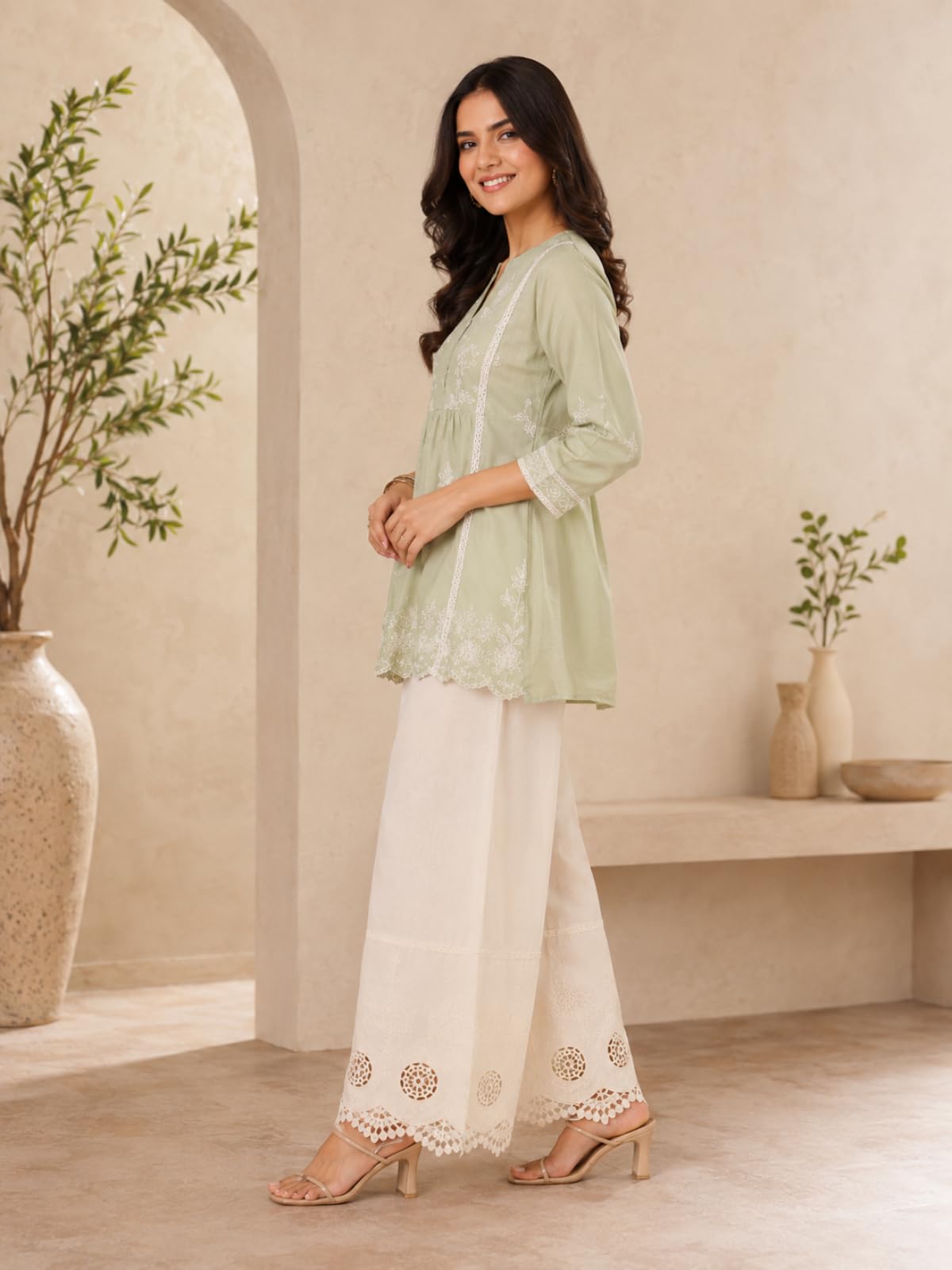 Leriya Fashion Pantaloni da donna | Pantaloni palazzo etnici in cotone con ricamo in pizzo | elastico in vita gamba larga casual pantaloni da donna | comodi pantaloni estivi da donna