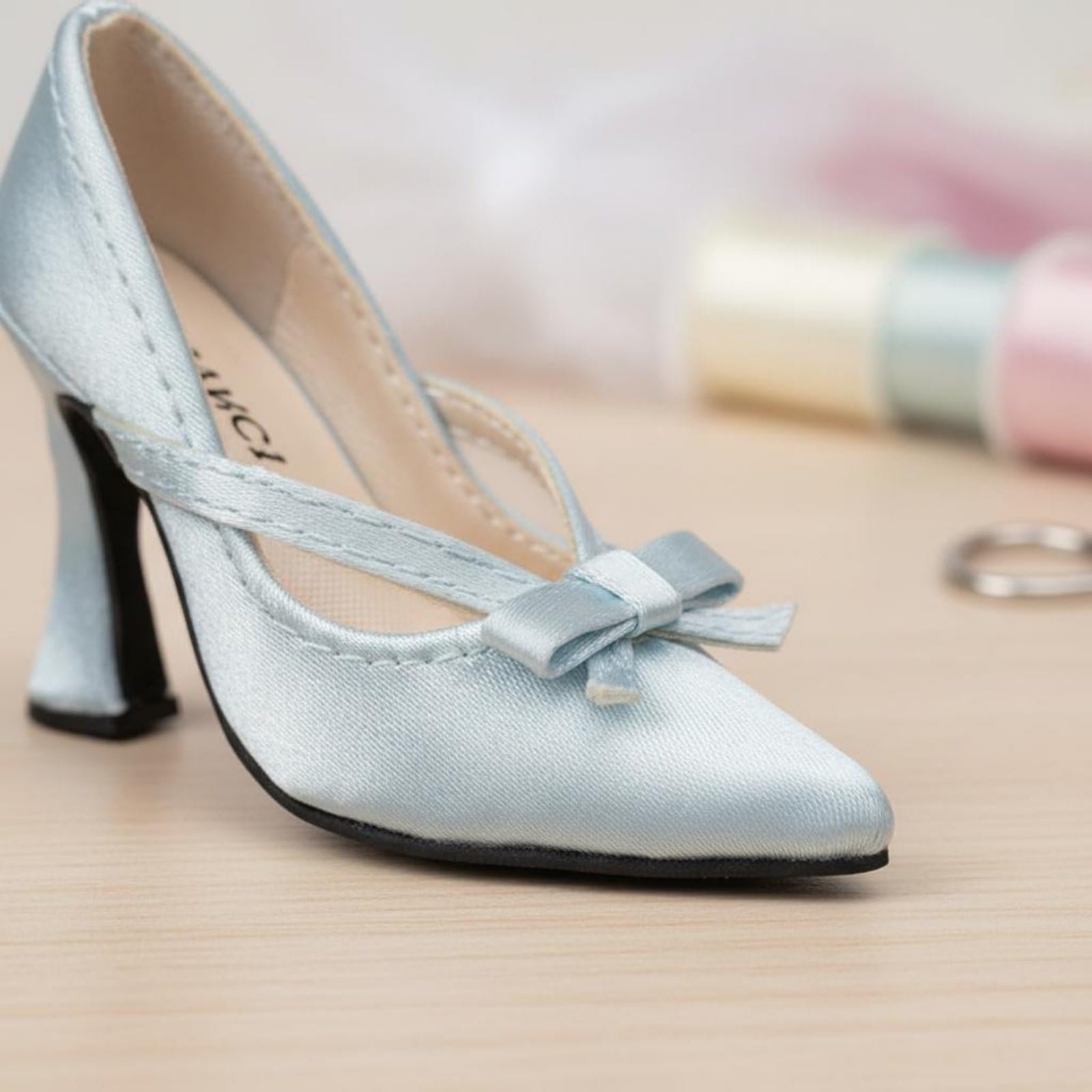 Zapatos de Muñeca Tacones Altos Elegante Accesorio de Plástico y Tela con Lazo Detallado Adecuados para Escenarios de Colección Decoración Fotos de Moda , Azul Soñador , Cuatro Puntos