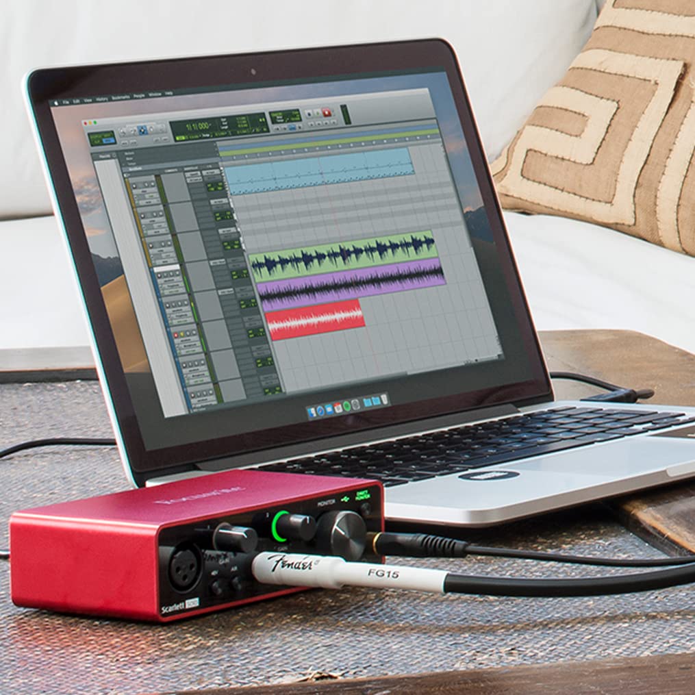 Focusrite Scarlett Solo (terza generazione), interfaccia audio USB - Per chitarristi, cantanti e produttori, suono in qualità studio e software necessario per registrare e creare brani