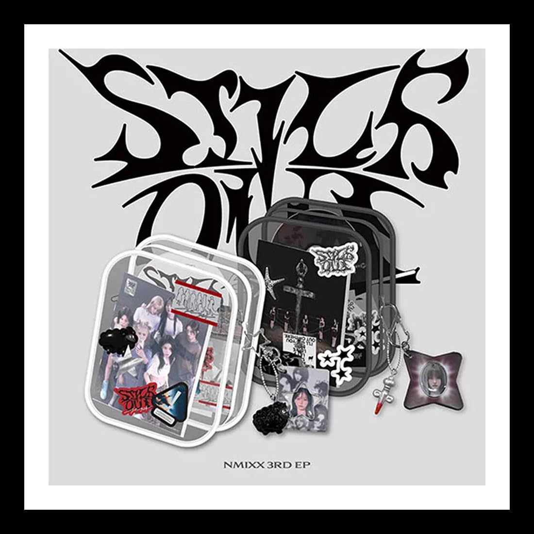 Amazon.co.jp: NMIXX FE3O4 : STICK OUT 3rd Mini Album (限定