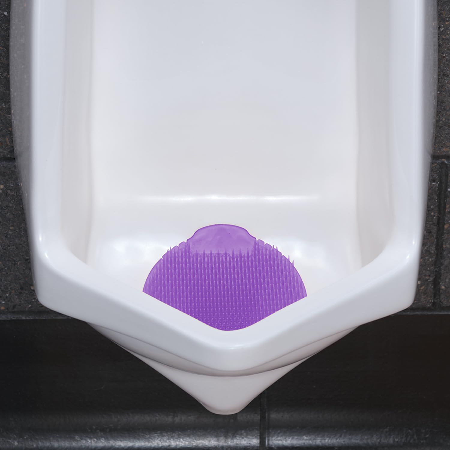 Fresh Products Slant7 Urinal-Sieb, beste Spritzschutz, einfache Installation, langanhaltender Duft, fabelhaft, lila, hergestellt in den USA, hält für 30 Tage, 10 Stück