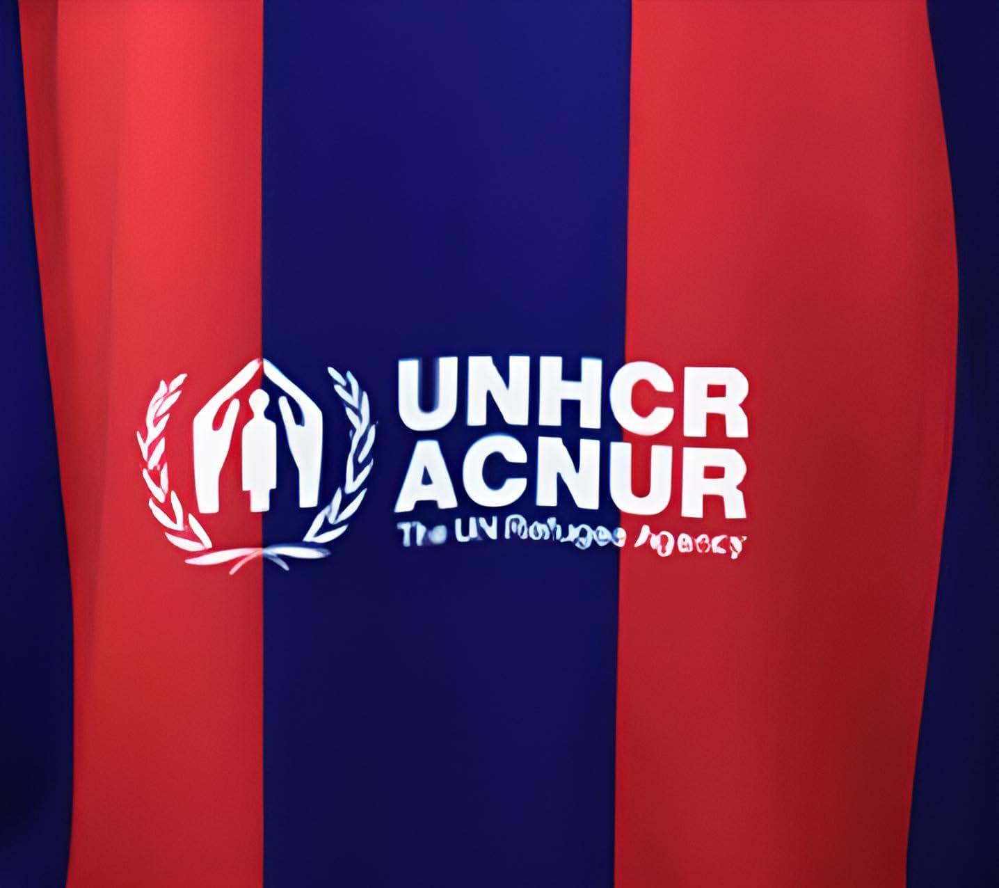 FCB Camiseta y Pantalón - PEDRI 8 - Primera Equipación Futbol Club Barcelona - Temporada 2023/2024 - Réplica Oficial con Liciencia del Fútbol Club Barcelona - Niño (6 Años)