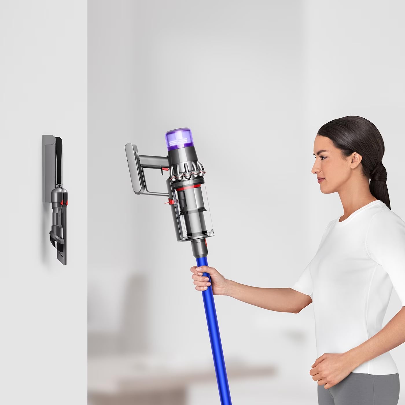 Dyson V11 Absolute aspiratore portatile Senza sacchetto Blu, Nichel