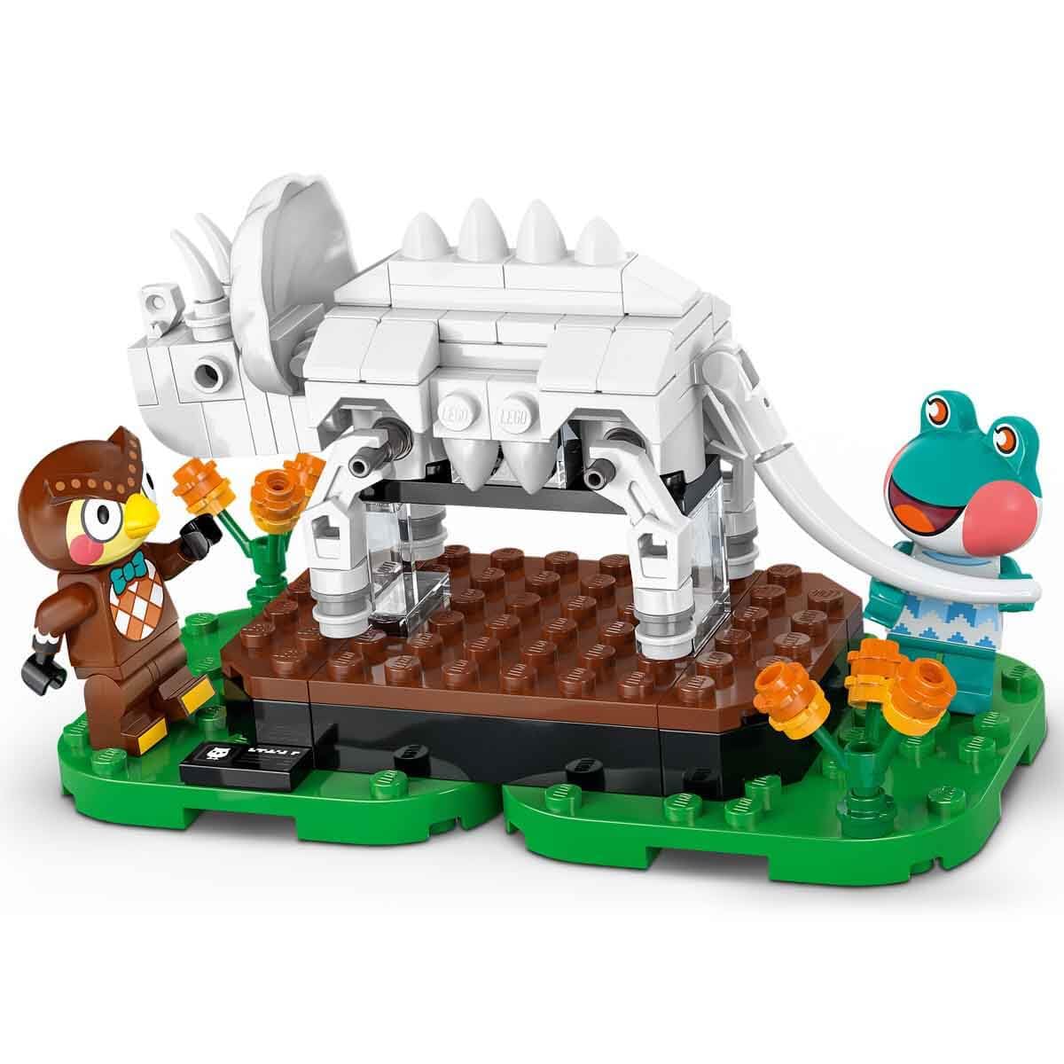 LEGO Animal Crossing Blathers's Museum Collection, Interactive Toy with Blathers & Lily Minifigures - Image 4