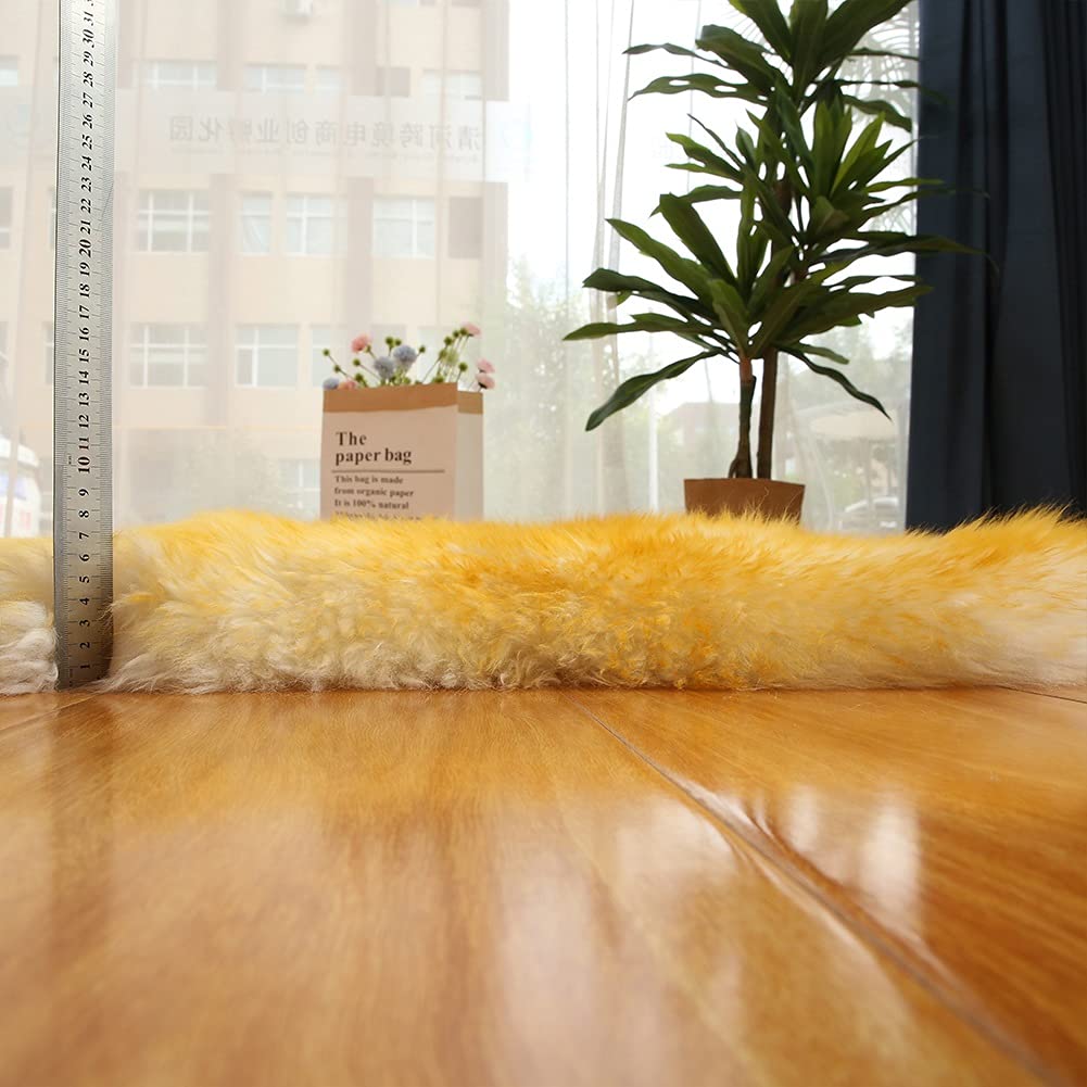 Grand tapis en peau de mouton véritable – Jeté en peau de mouton douce pour salon et chambre à coucher, 150 x 200 cm, couleur naturelle et confortable, décoration d'intérieur