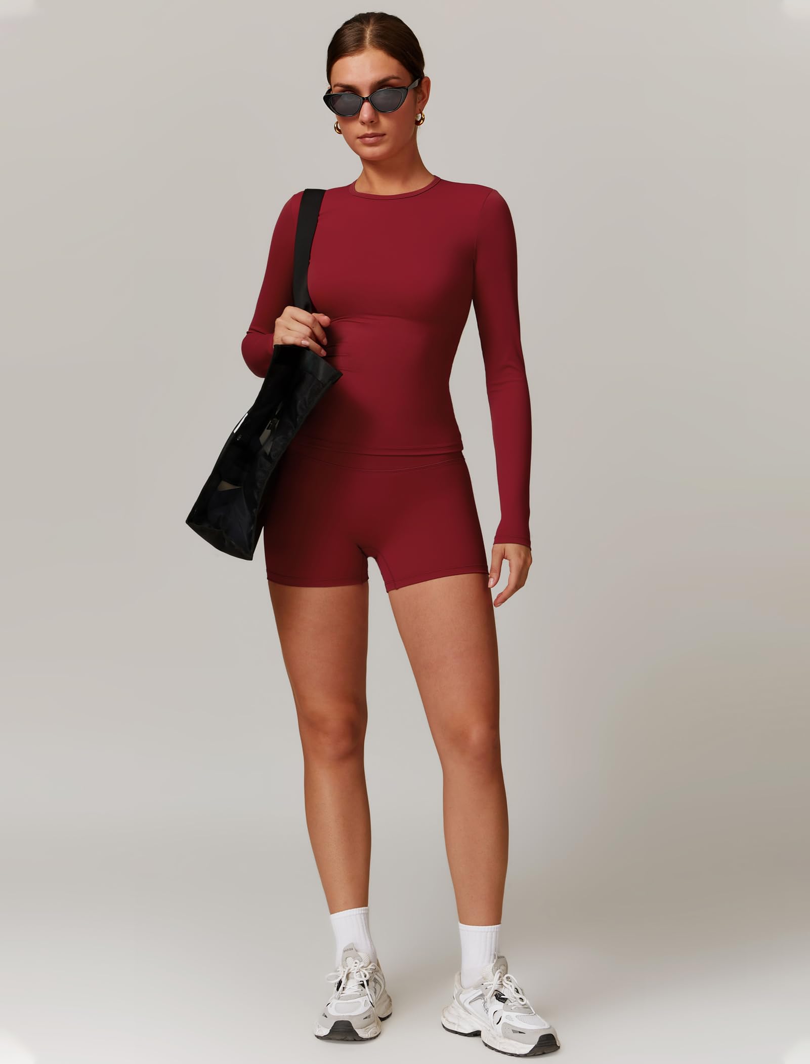 QBGJTD Conjunto de entrenamiento para mujer, dos piezas, camiseta de manga larga a juego, pantalones cortos de cintura alta, para otoño e invierno, gimnasio, entrenamiento