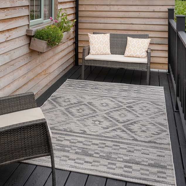 Soft Grey Beige Summer Outdoor Garden Mat Rug Plastic Weather Mould Resistant Durable Patio Lawn Neutral Woven Area Rugs Easy Clean Textured External Decking Carpet 120cm x 170cm