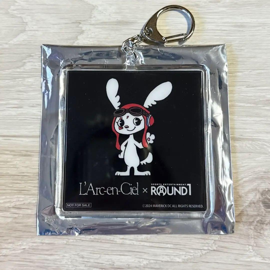 Amazon.co.jp: L'Arc?en?Ciel ラウンドワン ルシエルちゃん アクリル