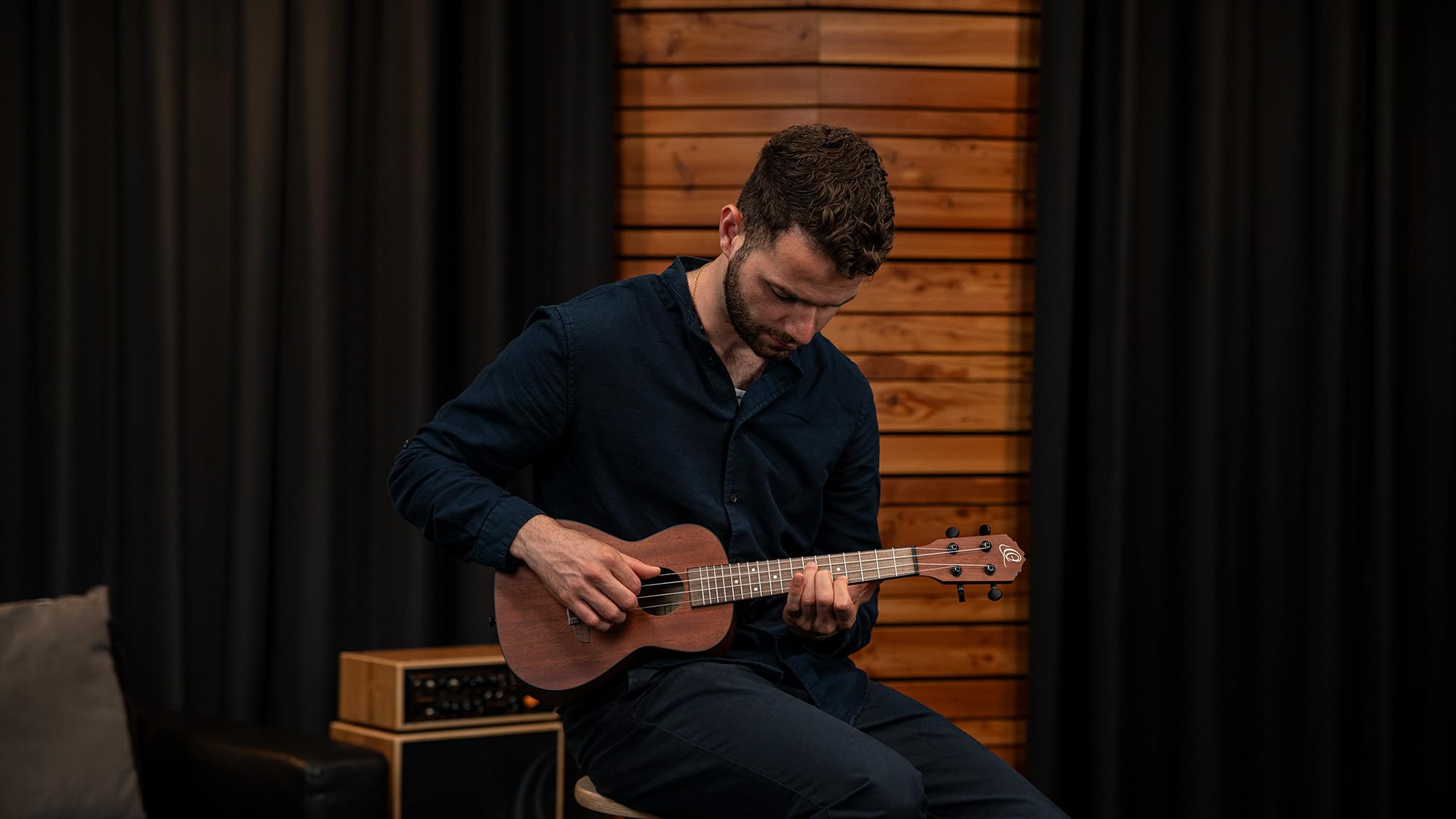 Ortega Guitars Ukulélé Concert Acoustique – Série Bonfire – Sapele, Naturel (RU4MM)