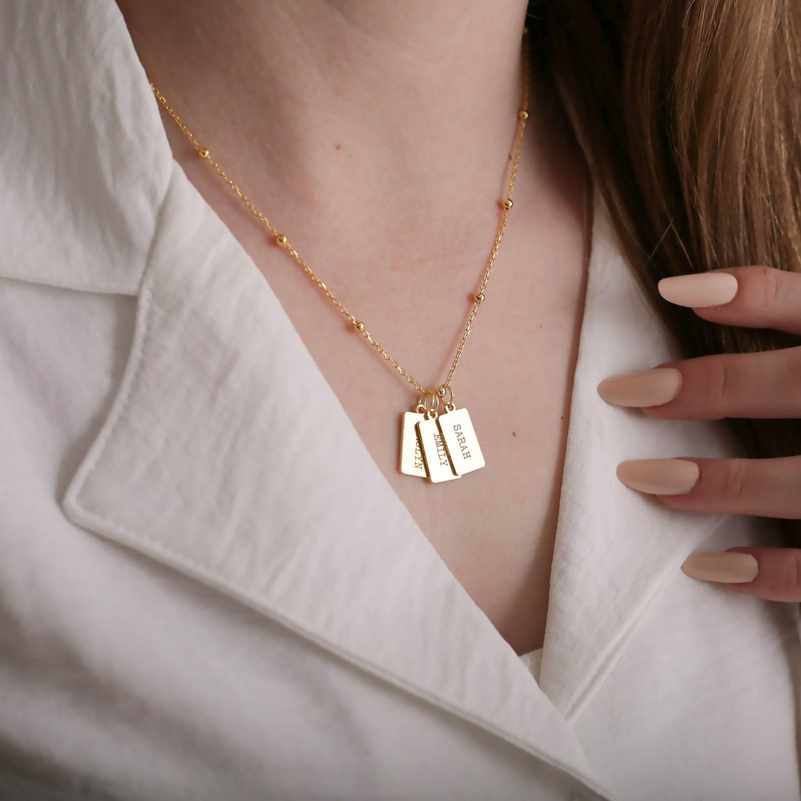 Personalizado nombre barra collar nombre placa collar grabado letra abuela joya familiar Día de la Madre