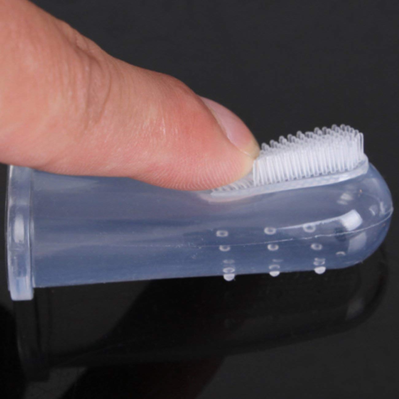 Manual Akhil Store Cats & Dog Finger Pet Silicon Toothbrush With Case Cover For Teeth Cleaning Or Massage, Adult, Transparent, Pack Of 1 2