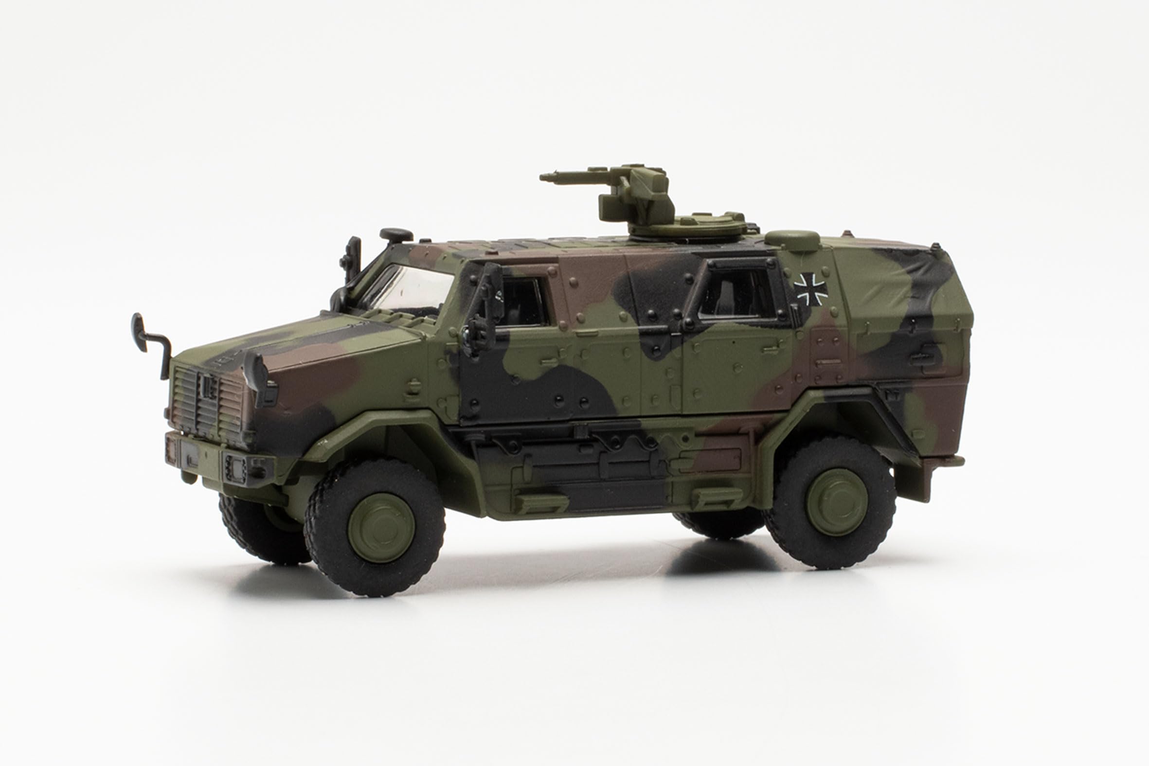 herpa Military Model All-Protection Transport Vehicle (ATF) Dingo with KMW 1530, Decorated, Miniature Scale 1:87, Collectable, Made in Germany, Plastic