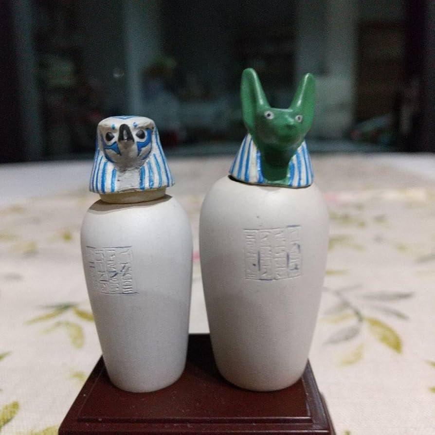 〓海洋堂〓 大英博物館 古代エジプトの遺産 ネコのミイラ/カノポス壺