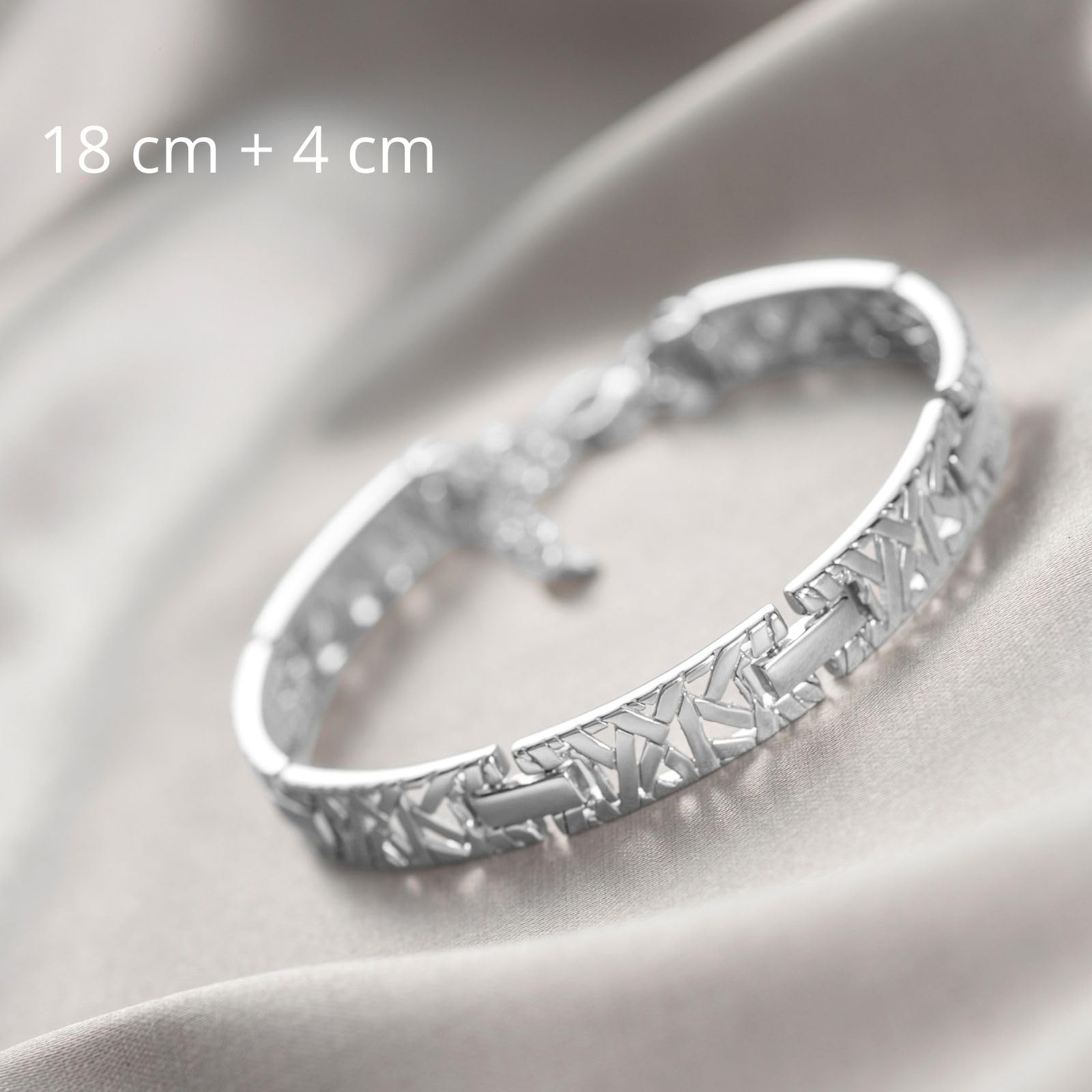 LillyMarie Hochwertiges Design Silberarmband Mit Verstellbarer Länge Und Karabinerverschluss