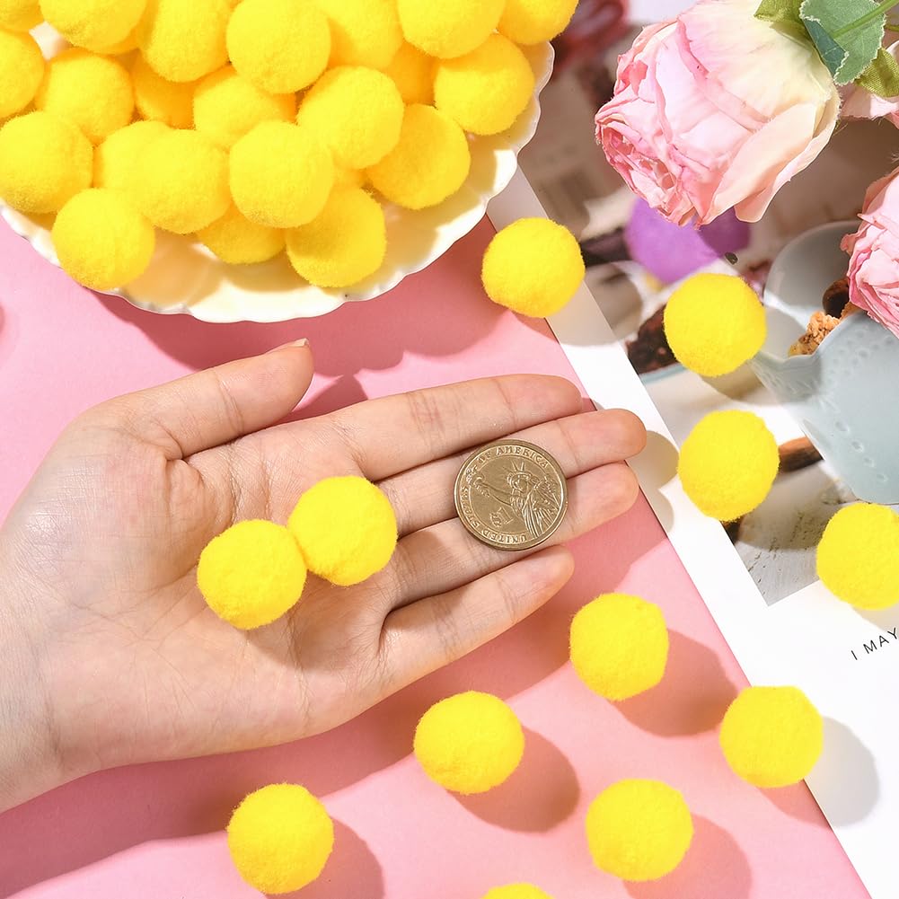 200 Pièces Pompons Jaunes + Yeux Mobiles - 25mm - Pour Déco Halloween, Noël, Bricolage Créatif
