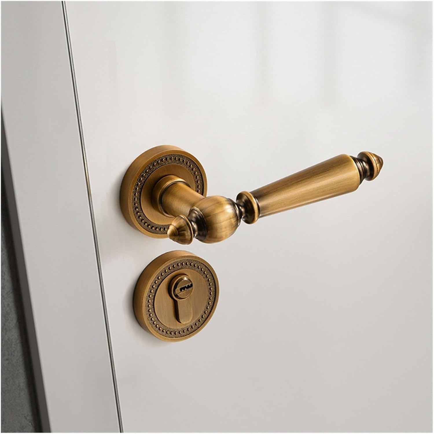 Retro Indoor Bedroom Style French Light Luxury Brass Lock Two-Piece Magnetic Silent Room Door Lock Door Handle(A Yellow Bronze Standard 35-50mm)
