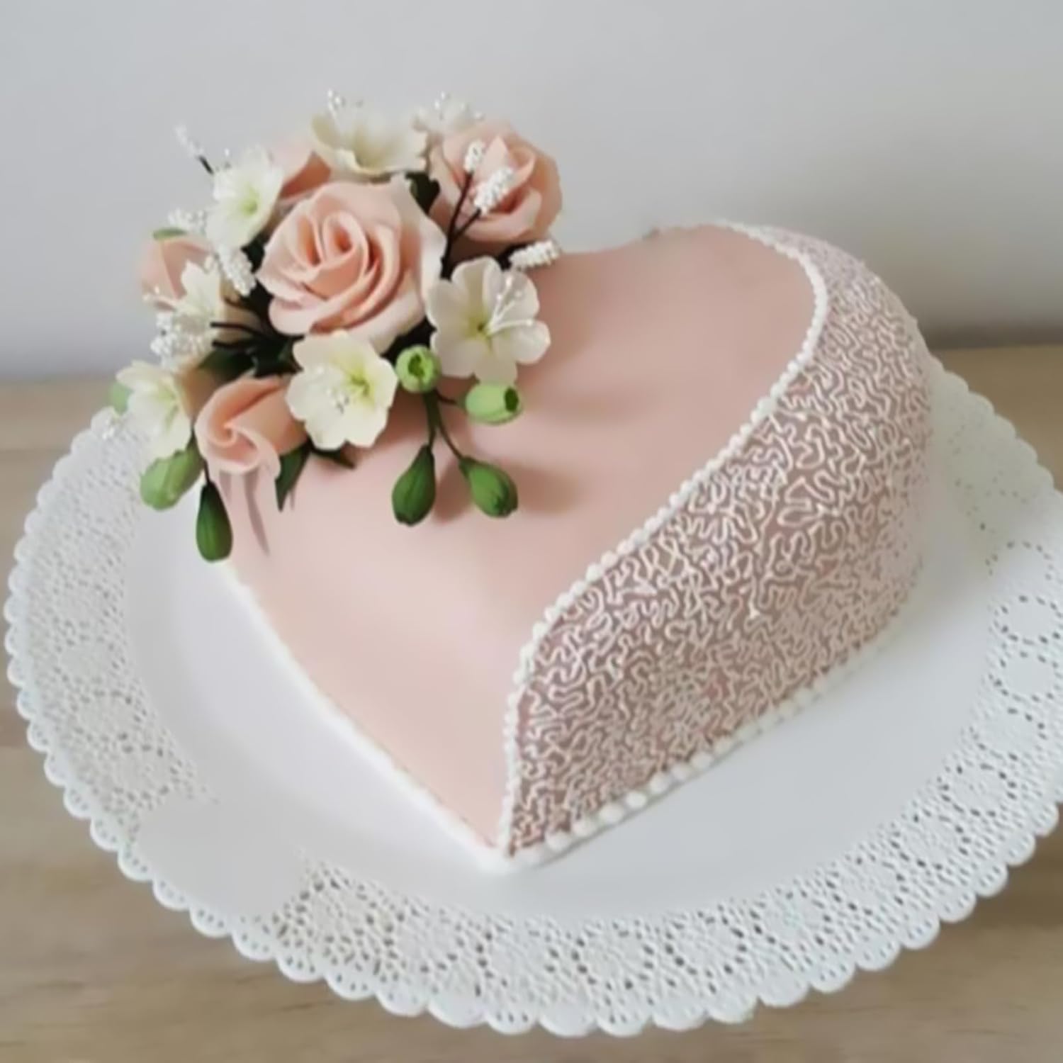 9 Inch Heart Shaped Cake Pan, Aluminum Heart Cake Mold, Heat-Resistant Baking Cake Pan for Wedding, Party, Family Occasions, Chocolate, Bread. (9 × 2 Inch) - Image 5