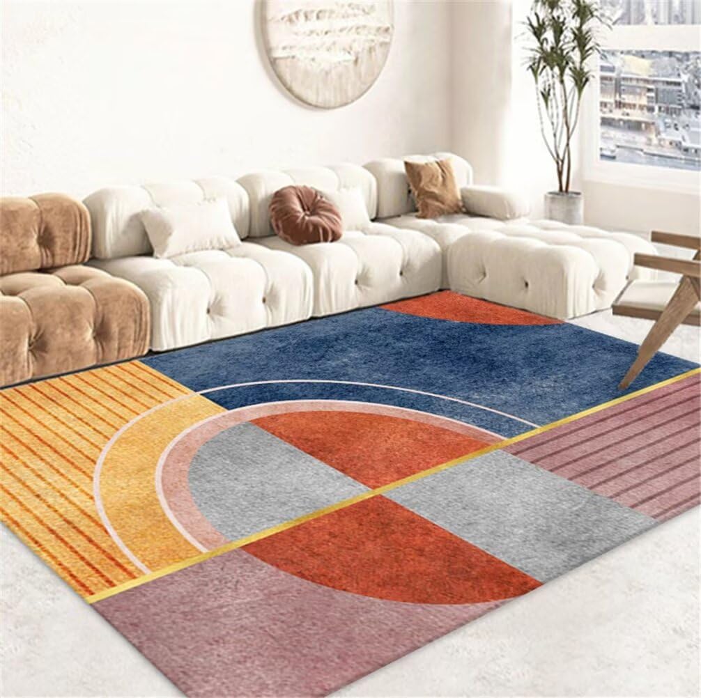 Tapis de sol lavable bleu sous la table basse pour un salon cosy