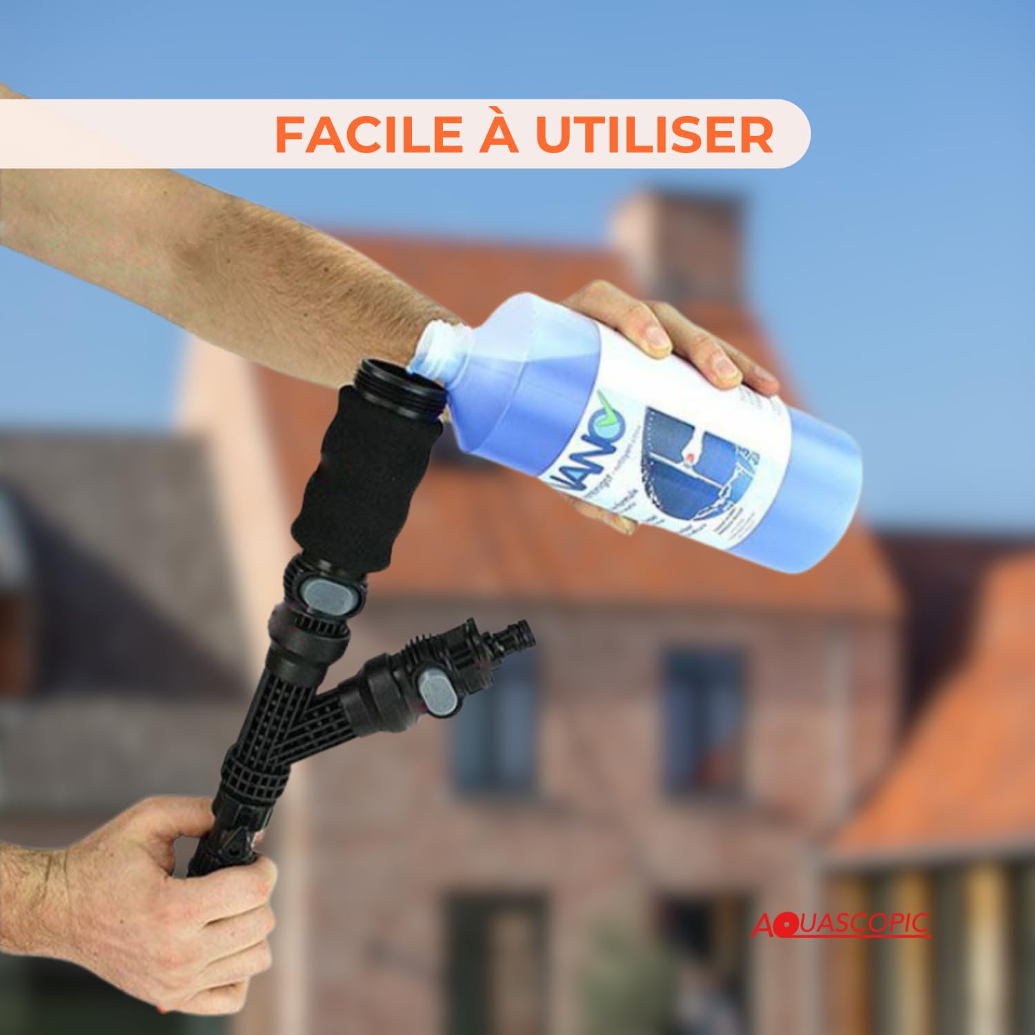 Aquascopic Perche télescopique avec Brosse 5 surfaces perméable à l’eau et Tuyau d'eau interne - Nettoyeur de vitres réglable en hauteur – Nettoyer panneaux solaires - Jusqu'à 10 m