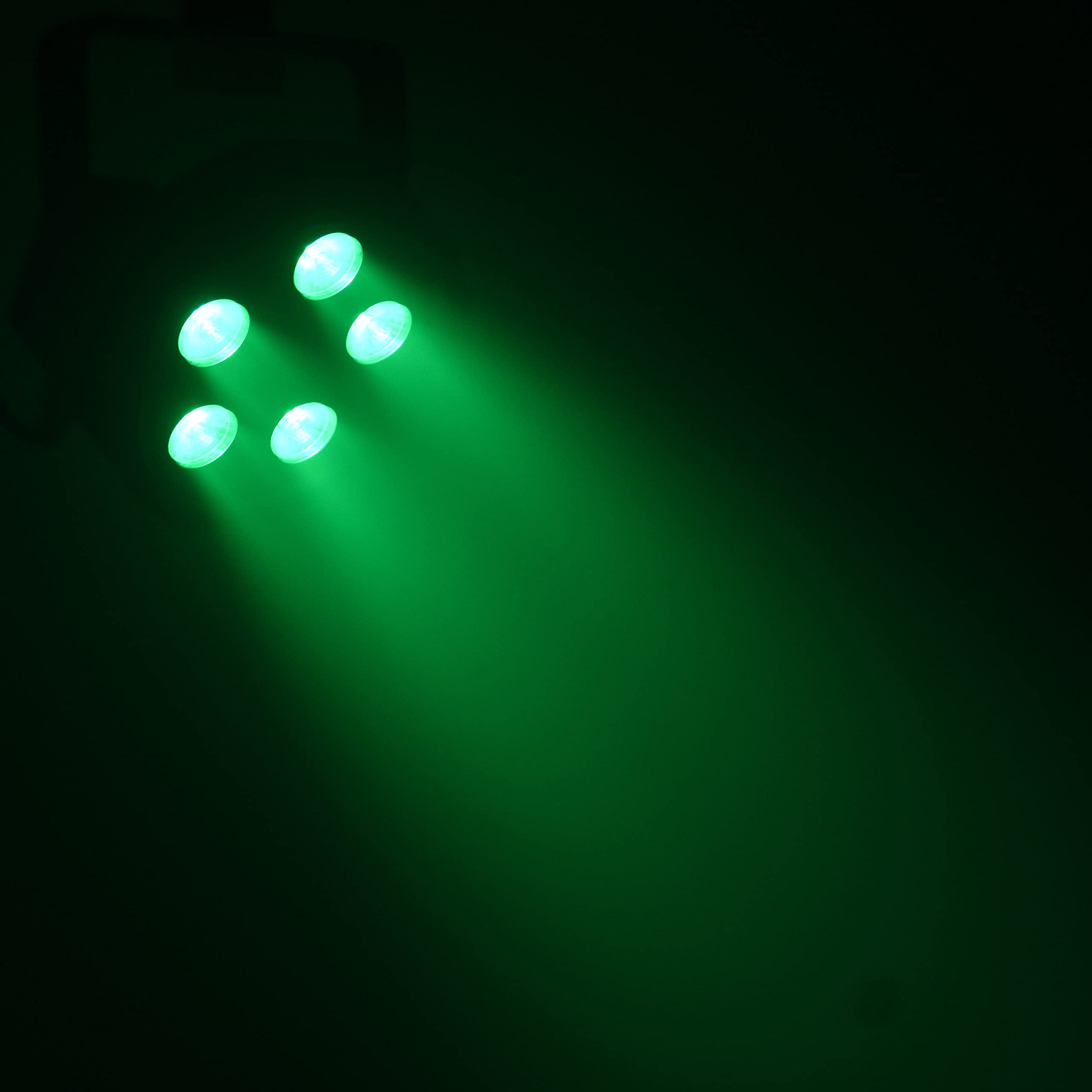 BoomToneDJ FlatPAR 5X5W 4in1 Set RGB-UV Lot de 2 éclairages de scène LED multicolores avec DMX 512. Modes automatique, détection musicale. Télécommande IR incluse. Link alimentation. Sac de transport.