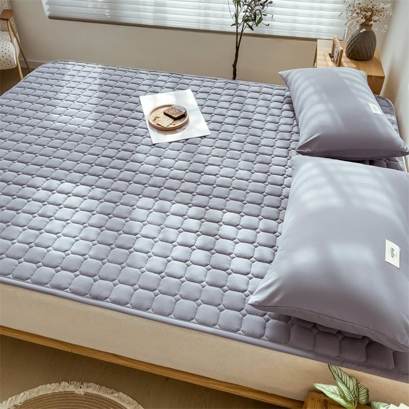 Matelas étanche bleu clair avec sangles élastiques pour lit douillet