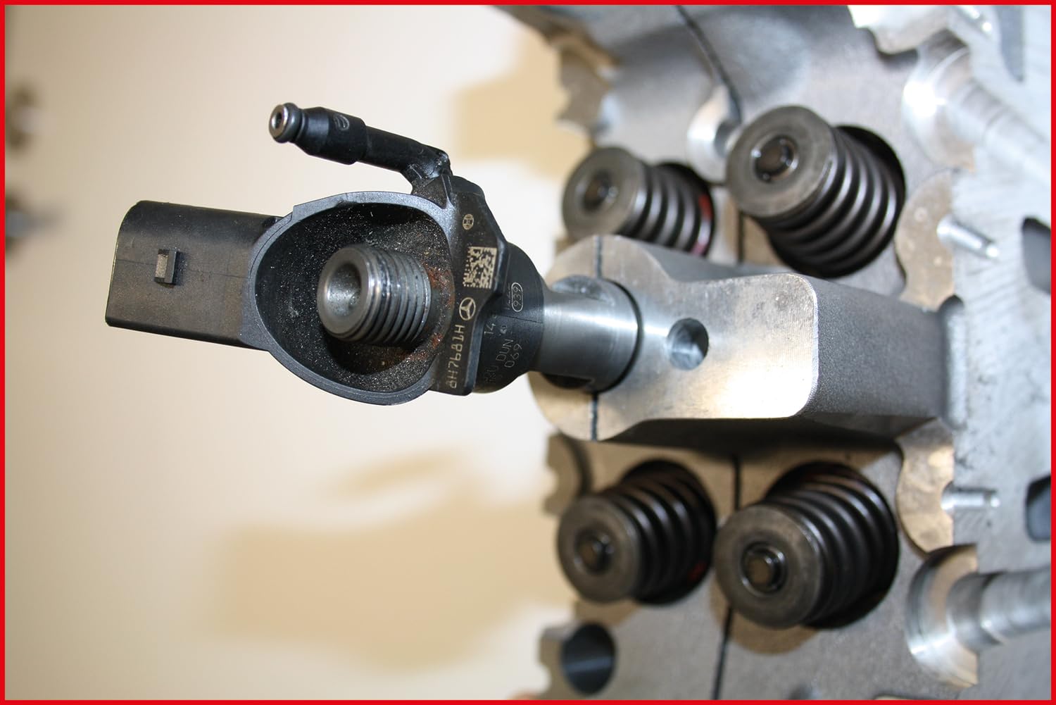 KS Tools 405.0050 Zestaw narzędzi do rozwiercania śruby mocowania wtryskiwacza, 22-szt