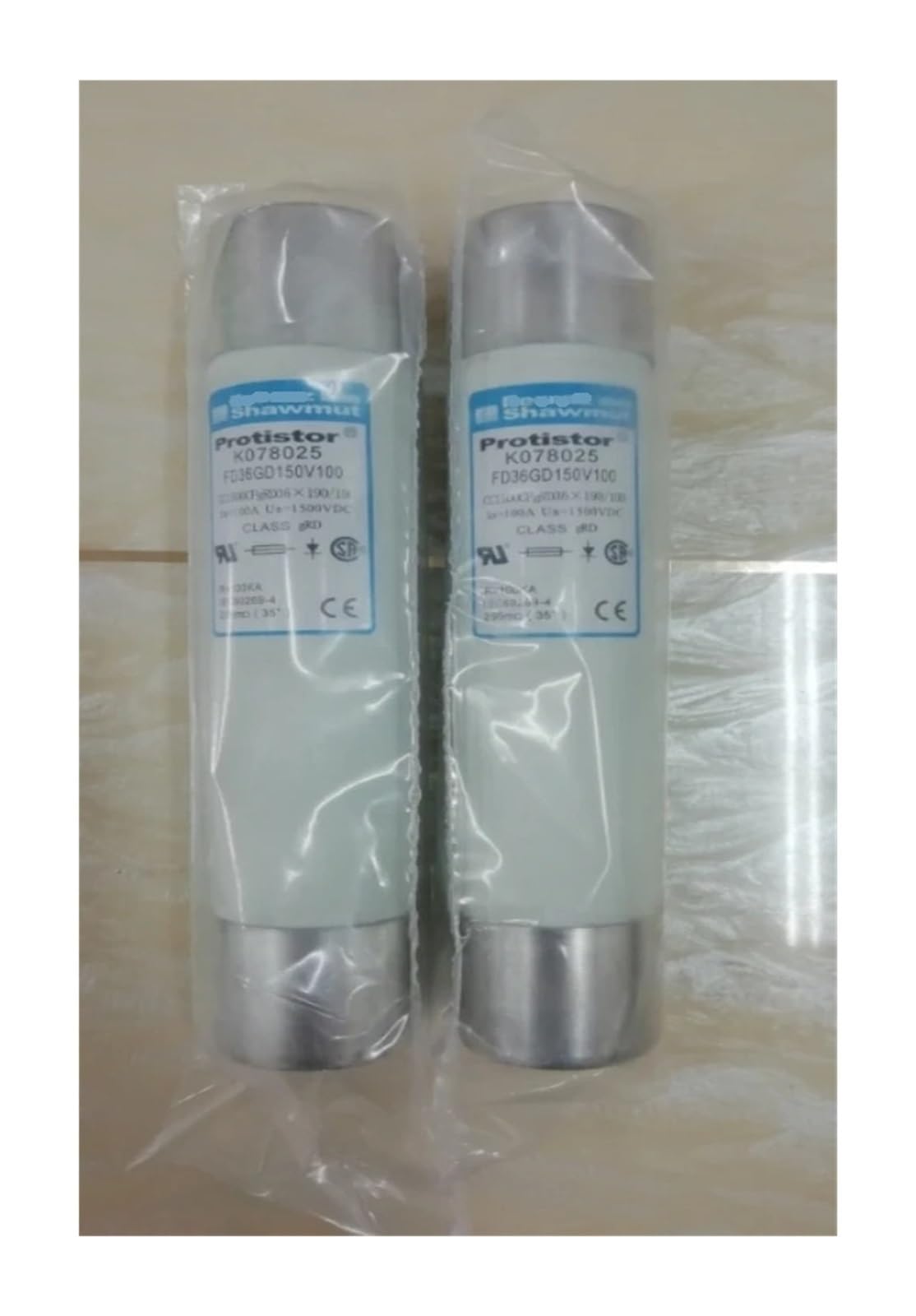 Fusible FD36GC150V50 J089478 cartouche protection electrique 150V