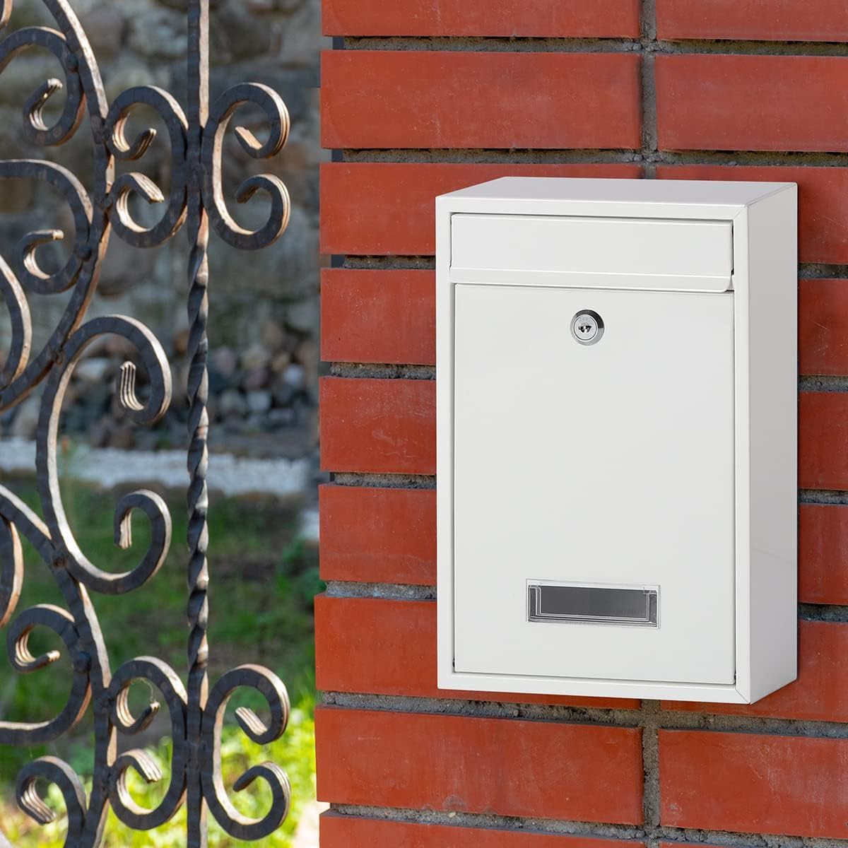 Kippen 10006AC - Cassetta Postale Modello "MAIL" di Colore Crema. Dimensioni: 320x215x90mm.