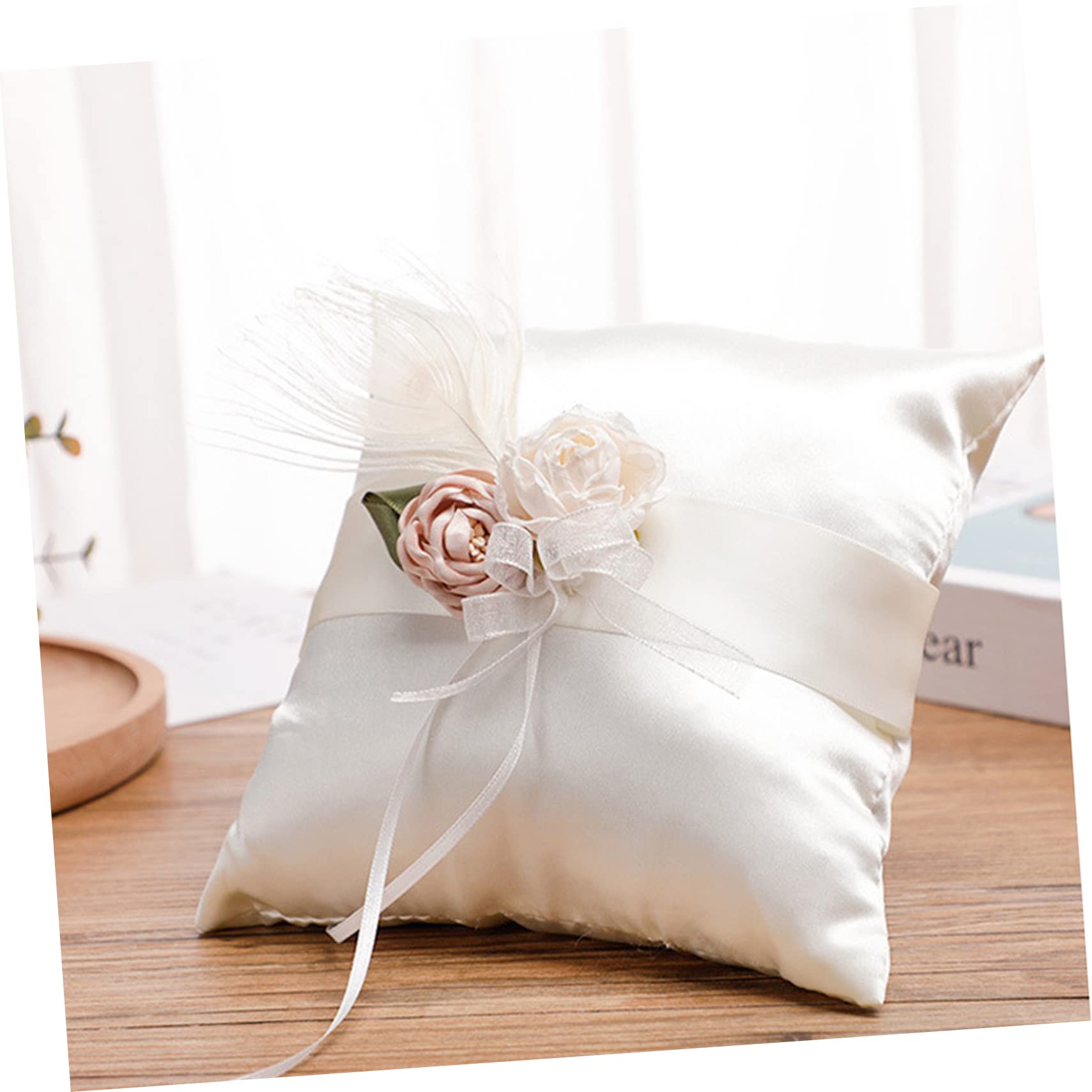 ABOOFAN 4pezzi Cuscino Portafedi Satin Decorativo Con Fiore e Fiocco Per Matrimonio Accessorio Elegante Per Cerimonie e Occasioni Speciali Per Matrimoni Interni Ed Esterni