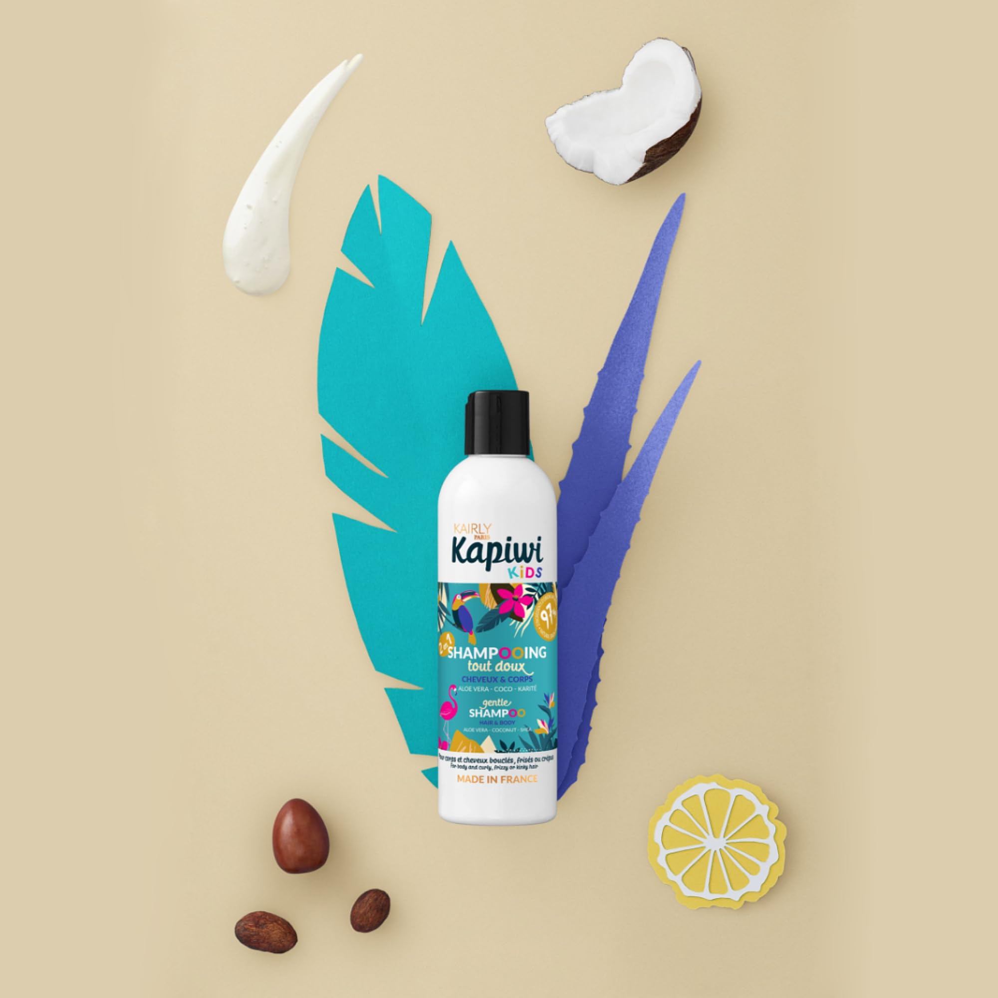 KAIRLY - Shampooing Tout Doux 2-en-1 KAPIWI Kids - Cheveux Bouclés & Corps - Nettoie, Hydrate & Aide au Démêlage - 97% Naturel - Aloe Vera, Coco & Karité (240 ml)
