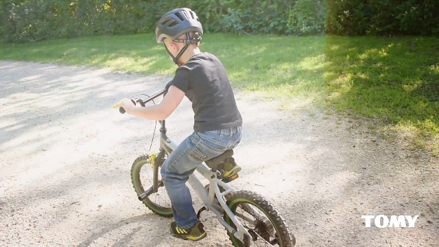 Amazon.com: John Deere Mud Machine Kid's Bicycle with Removable