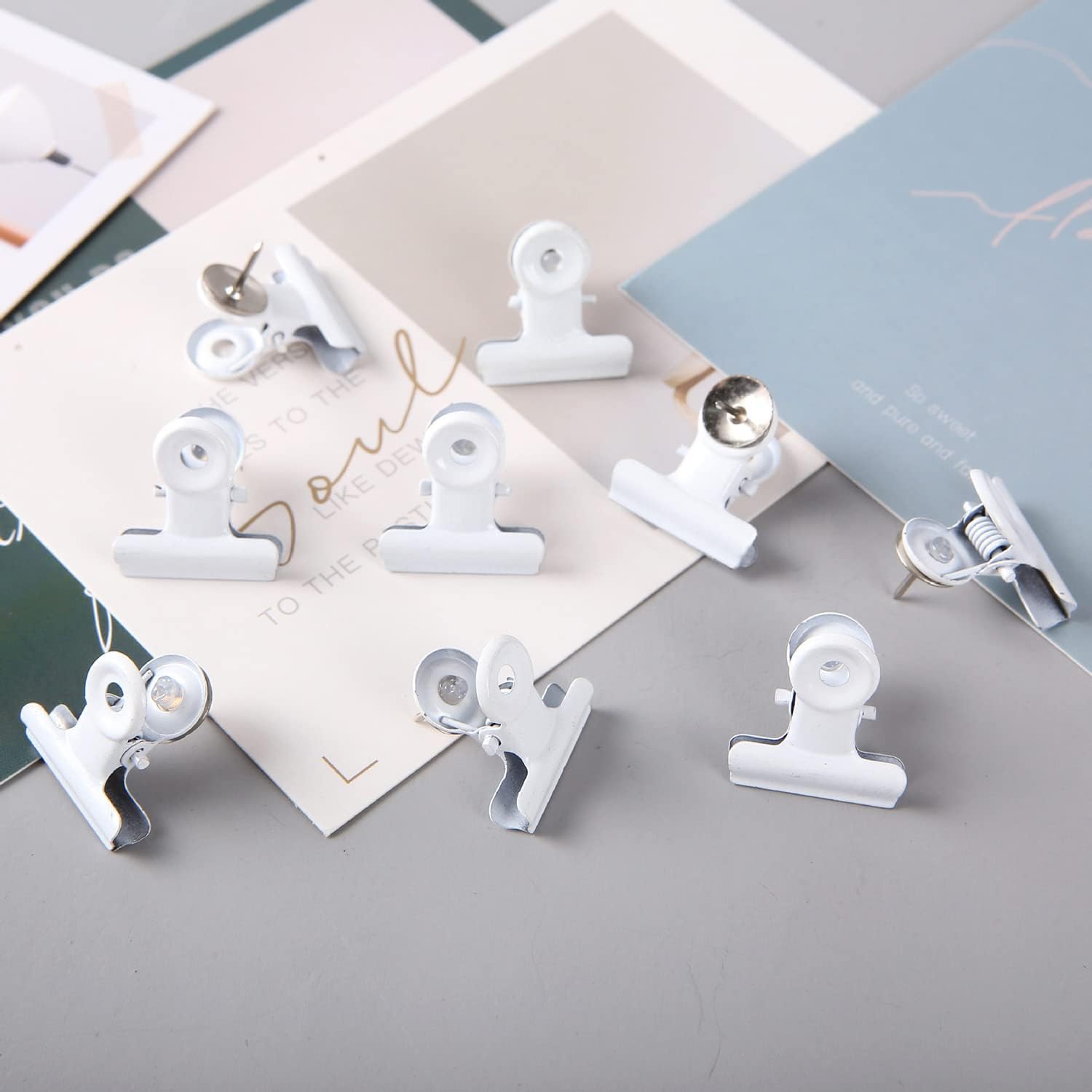 CYOIDAI 13 Pieces Push Pin Clips, White, Metal, 9.5mm/0.37inch, 22mm/0.87inch, Modern Style, No Hole Solution for Papers, Documents, Photos, Maps, etc.