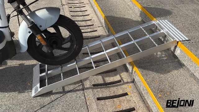 Rampa de carga aluminio 43'' 1500 lbs BEJONI miniatura 7