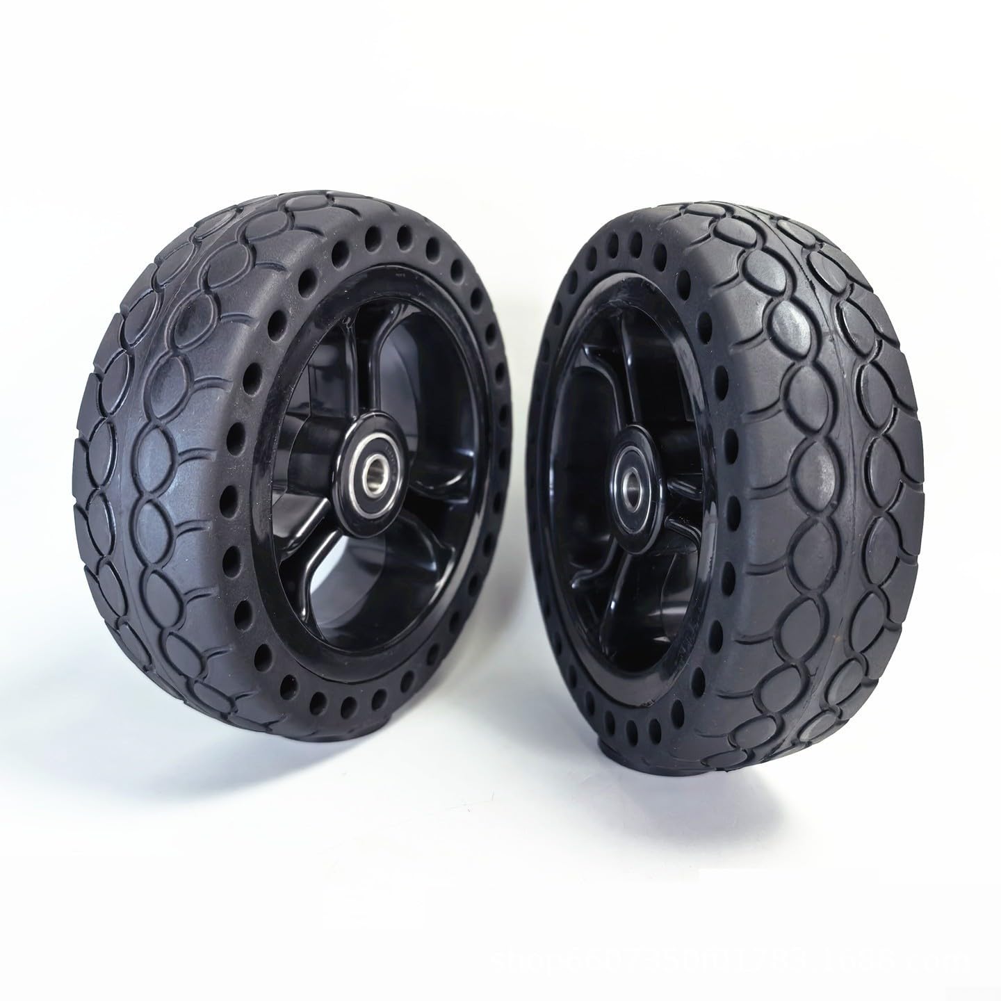 Rueda sólida de 5.5 x 1.5 para scooter eléctrico (8 mm)