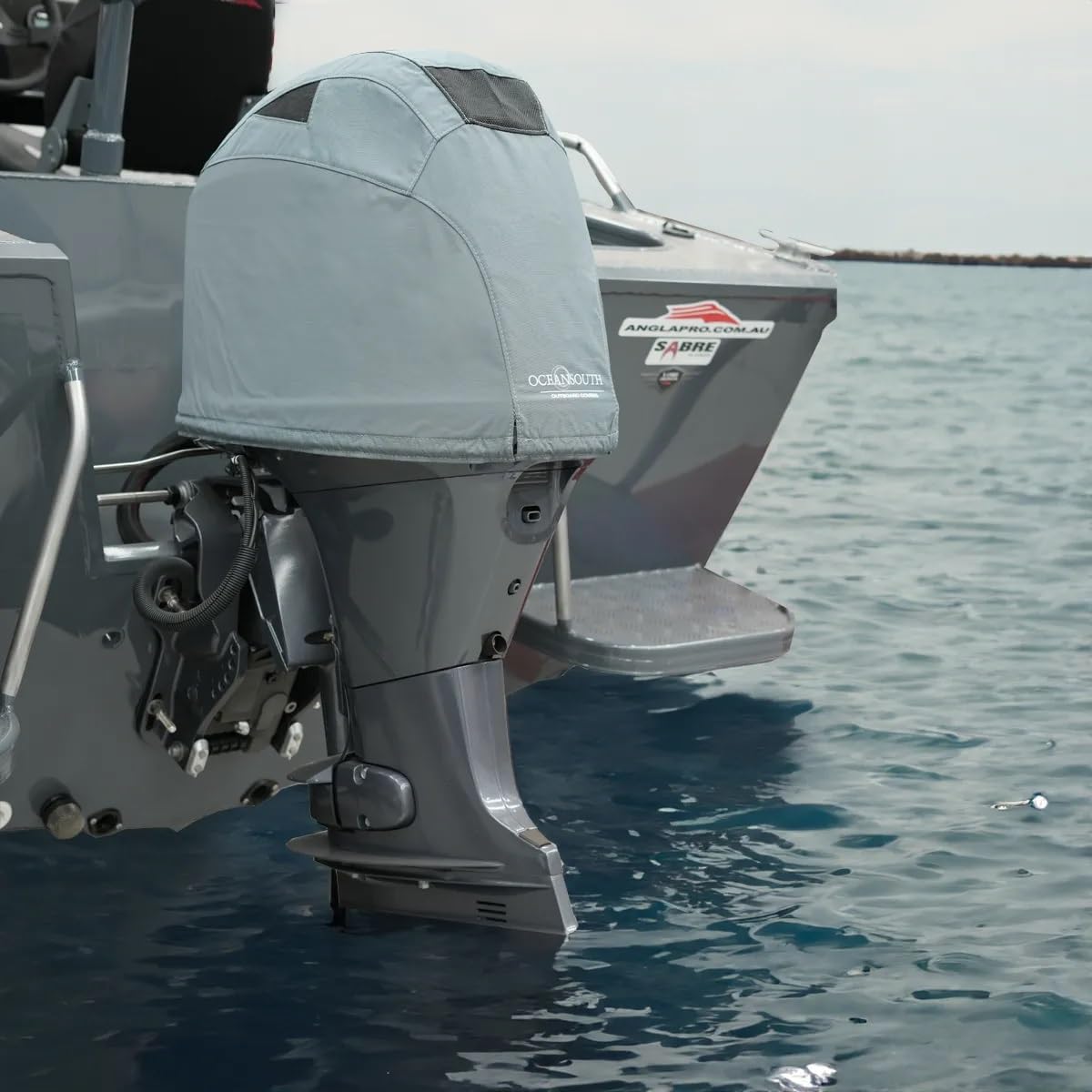 Oceansouth Coperture ventilate su misura per motore fuoribordo Yamaha (bianco, F115B, F130A 4CYL 1,8L (dal 2015 al 2024))
