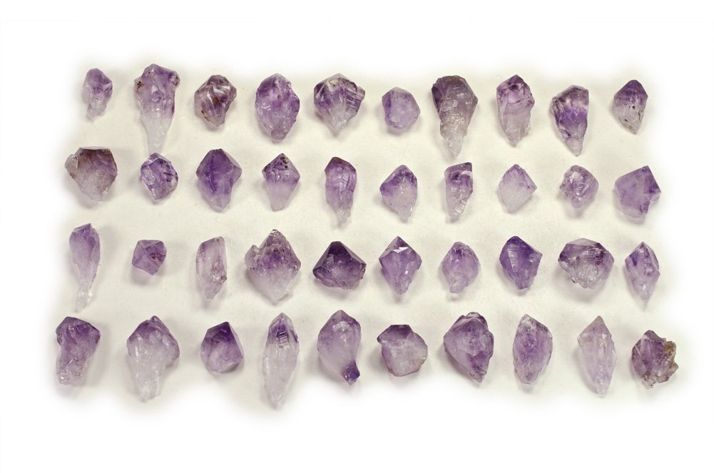 Hypnotic Gems Materials: 50 pcs Amethyst Points - Small Size - Beautiful Bulk Gemstone Supplies for Jewelry Making, Wicca, Reiki, and Energy Crystal Healing *Wholesale Lot*