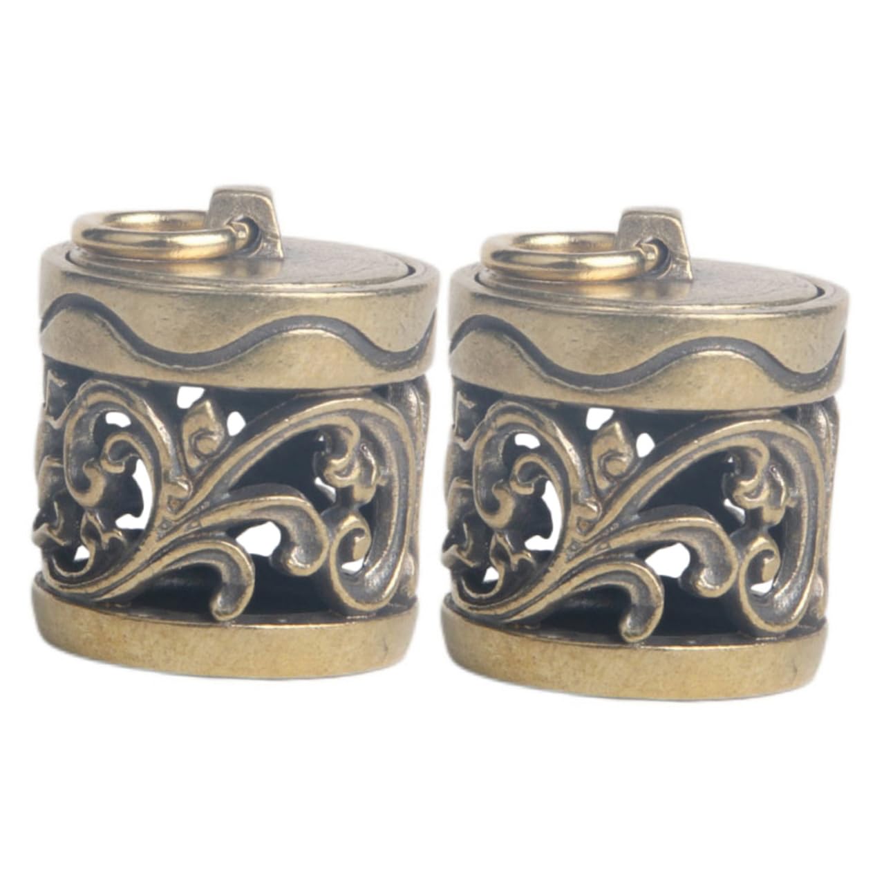 FOMIYES 2Pcs Vintage Copper Carved Sachet Pendant Keychain Decorative Diffuser Aroma Accessory for DIY Crafting Unique for Friends Family Retro Design Lightweight Portable