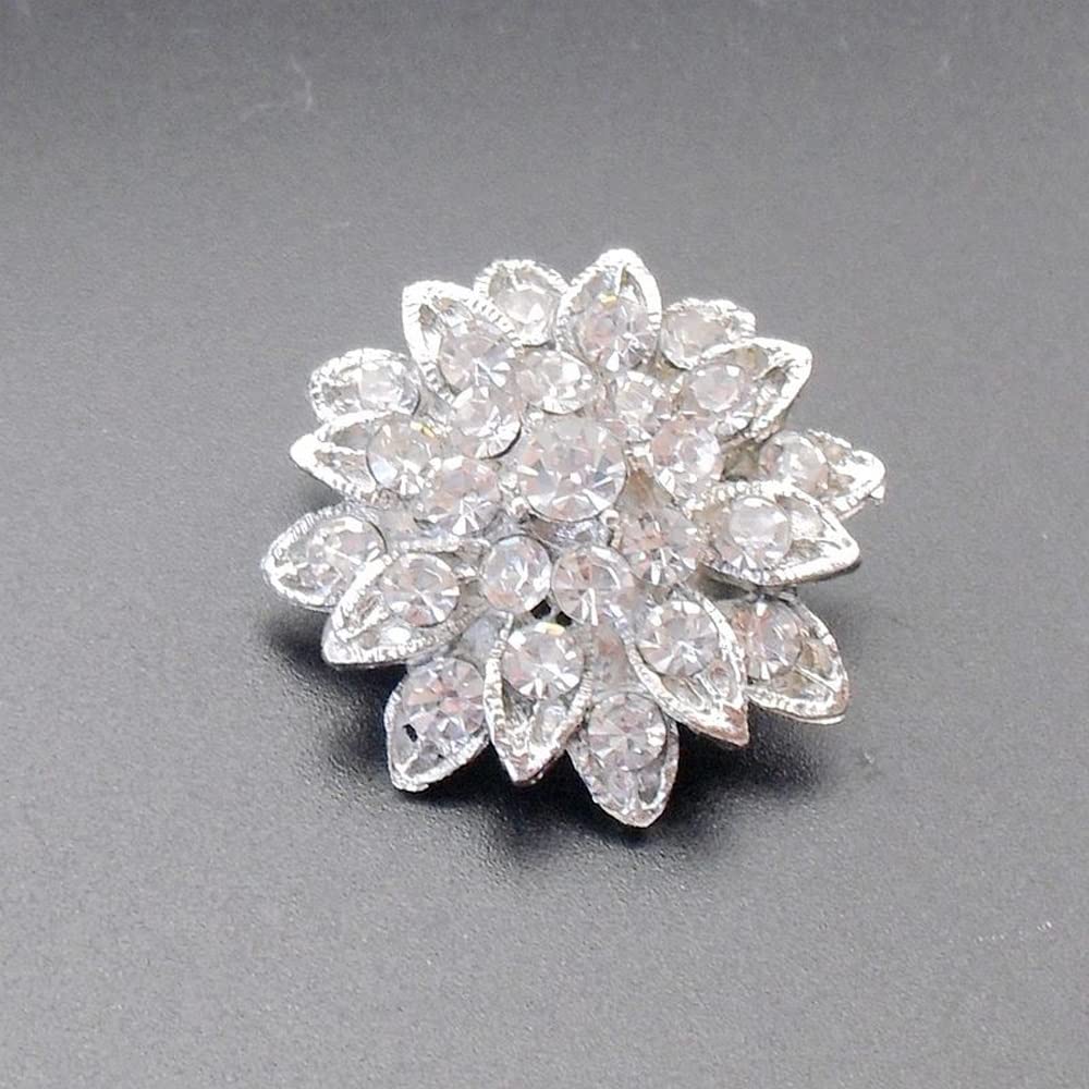 Kleine Brosche glänzende schöne Kristallblume -Strass -Brosche Bouquet Hochzeit Frauen Brosche für Hochzeitsfeier