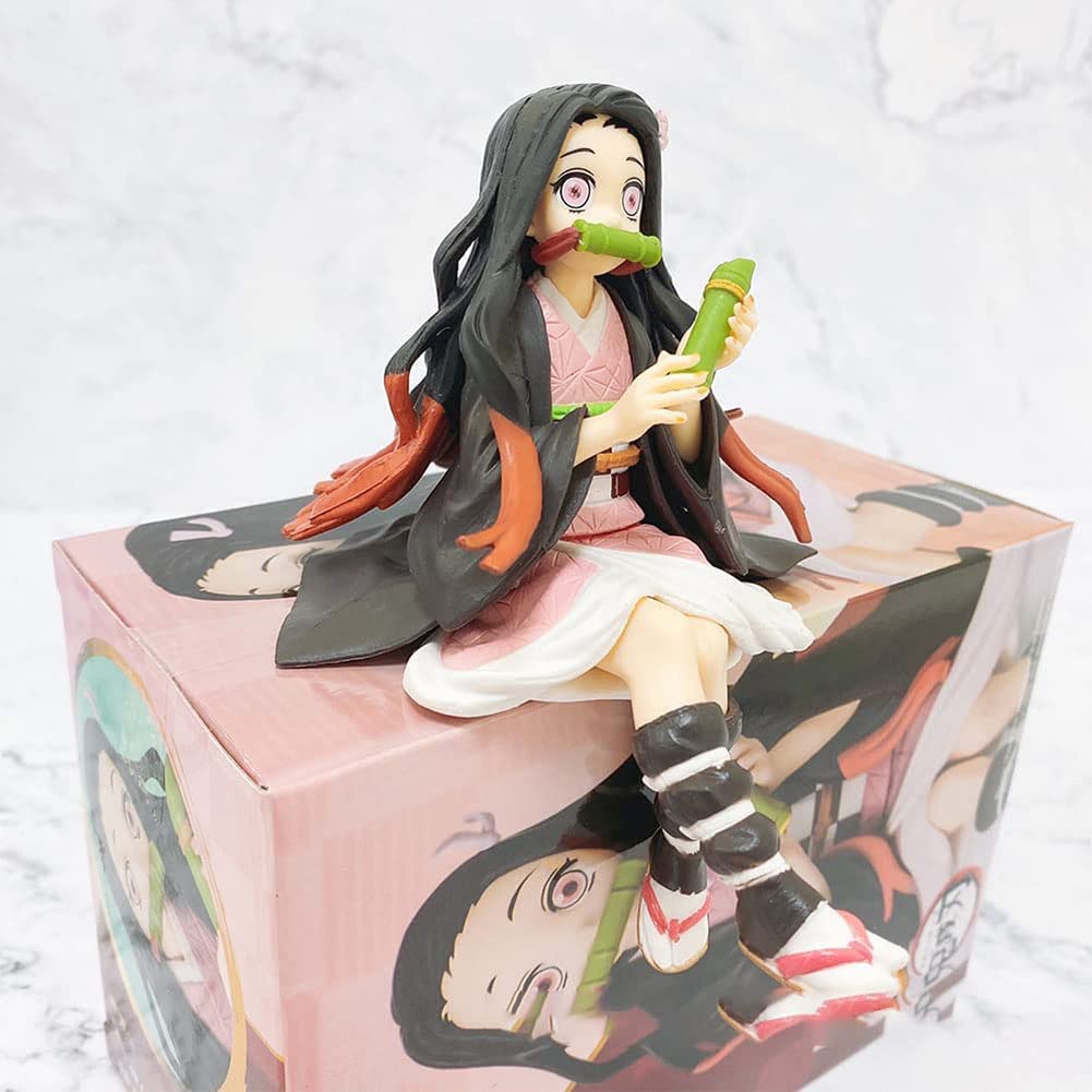 Figura De Anime Tanjiro 10 Cm - Personaje Sentado Comiendo Bola De Arroz